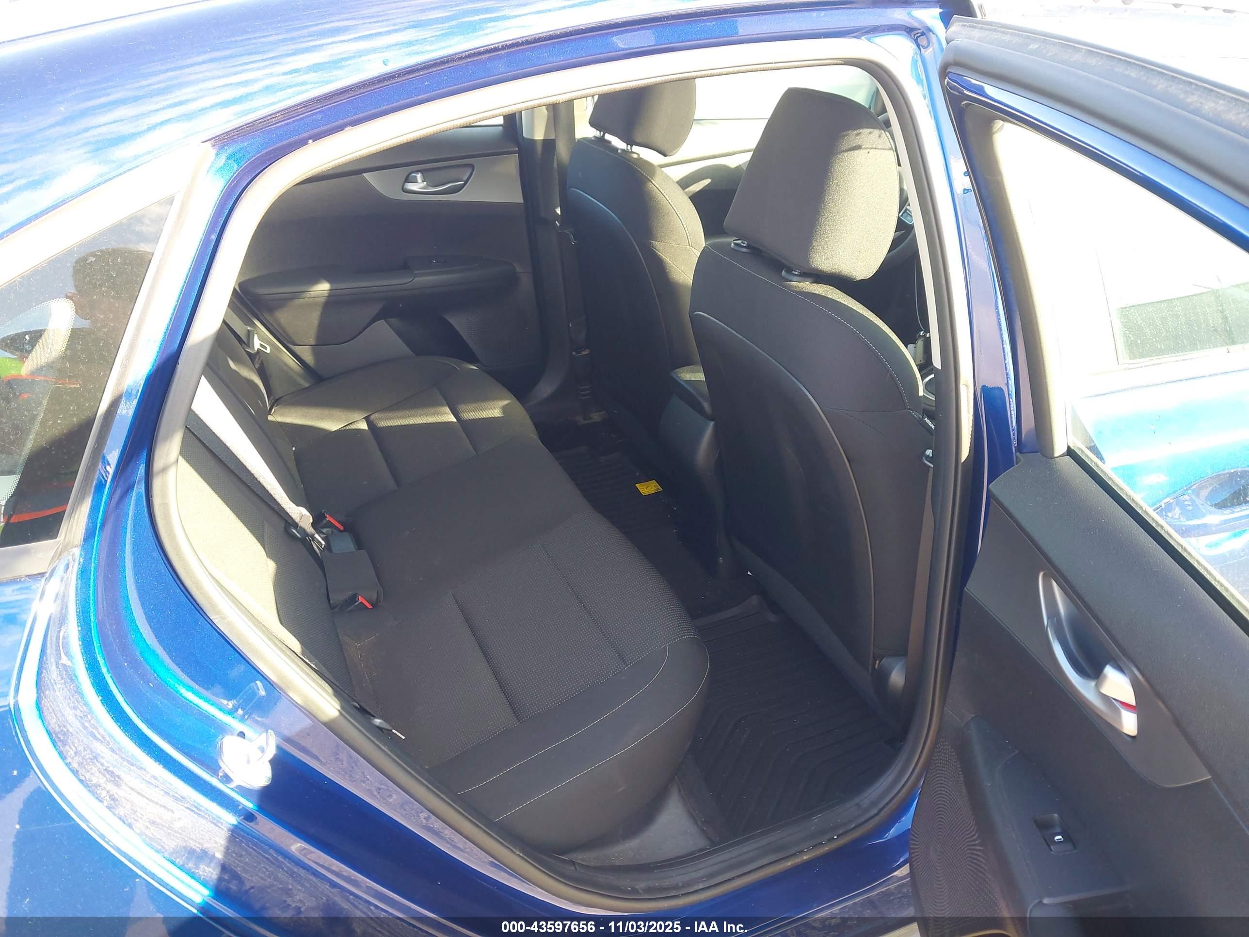 KIA FORTE image 8