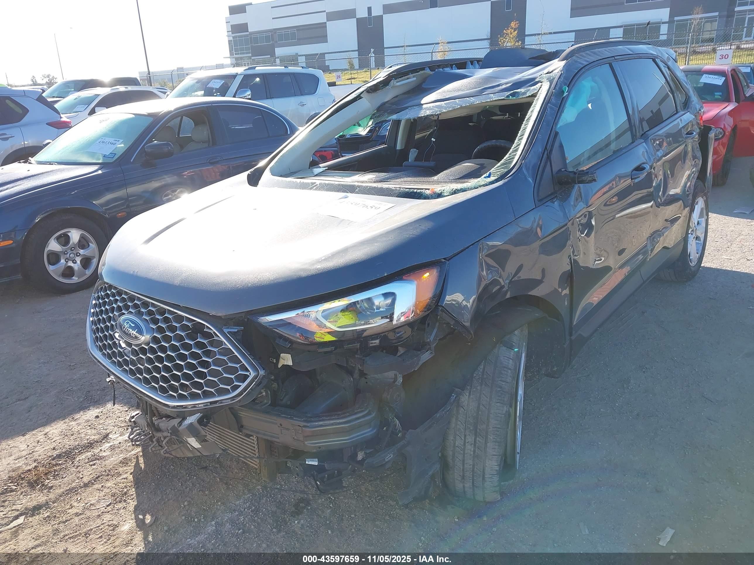 FORD EDGE image 6