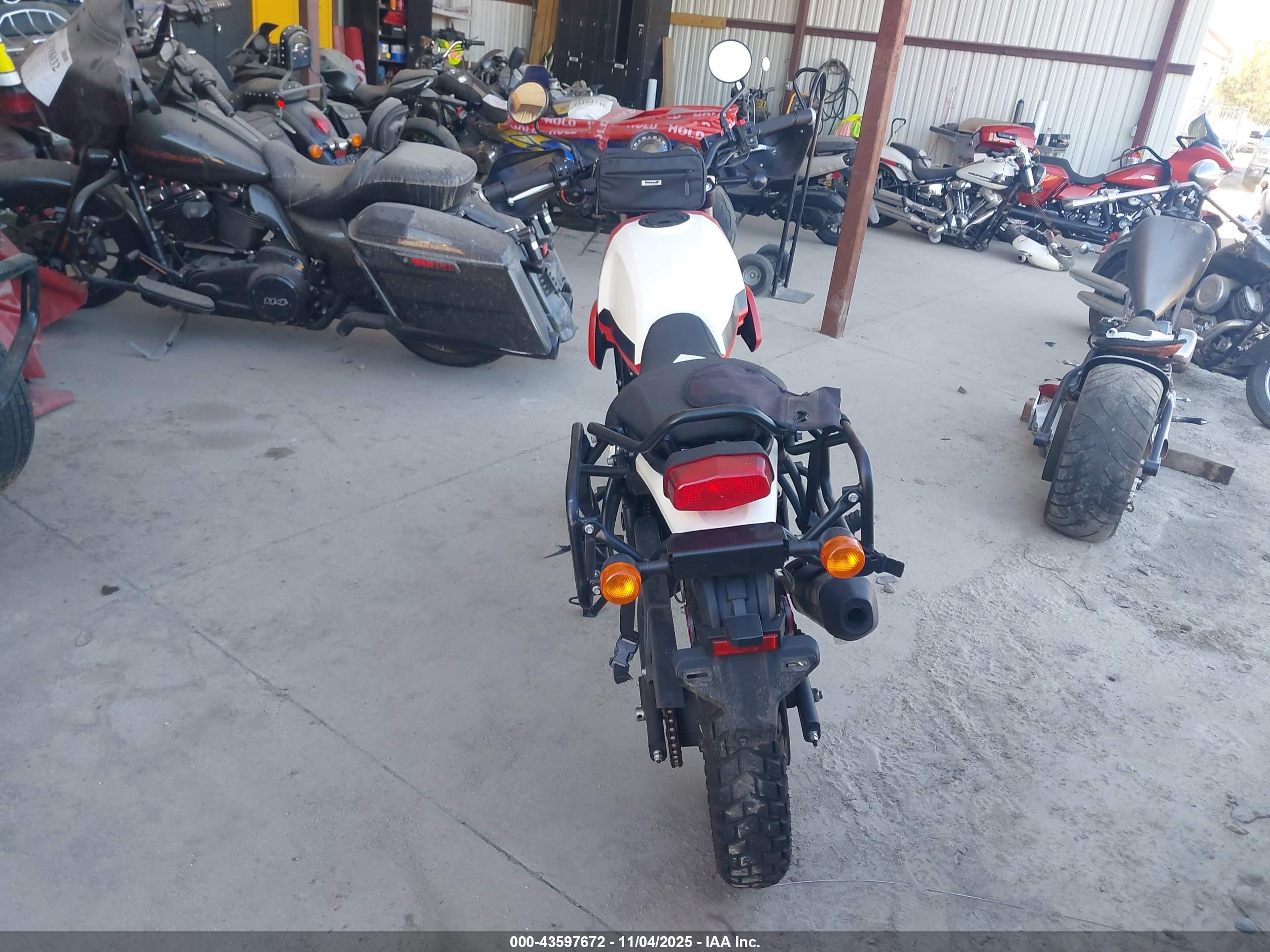ROYAL ENFIELD image 6
