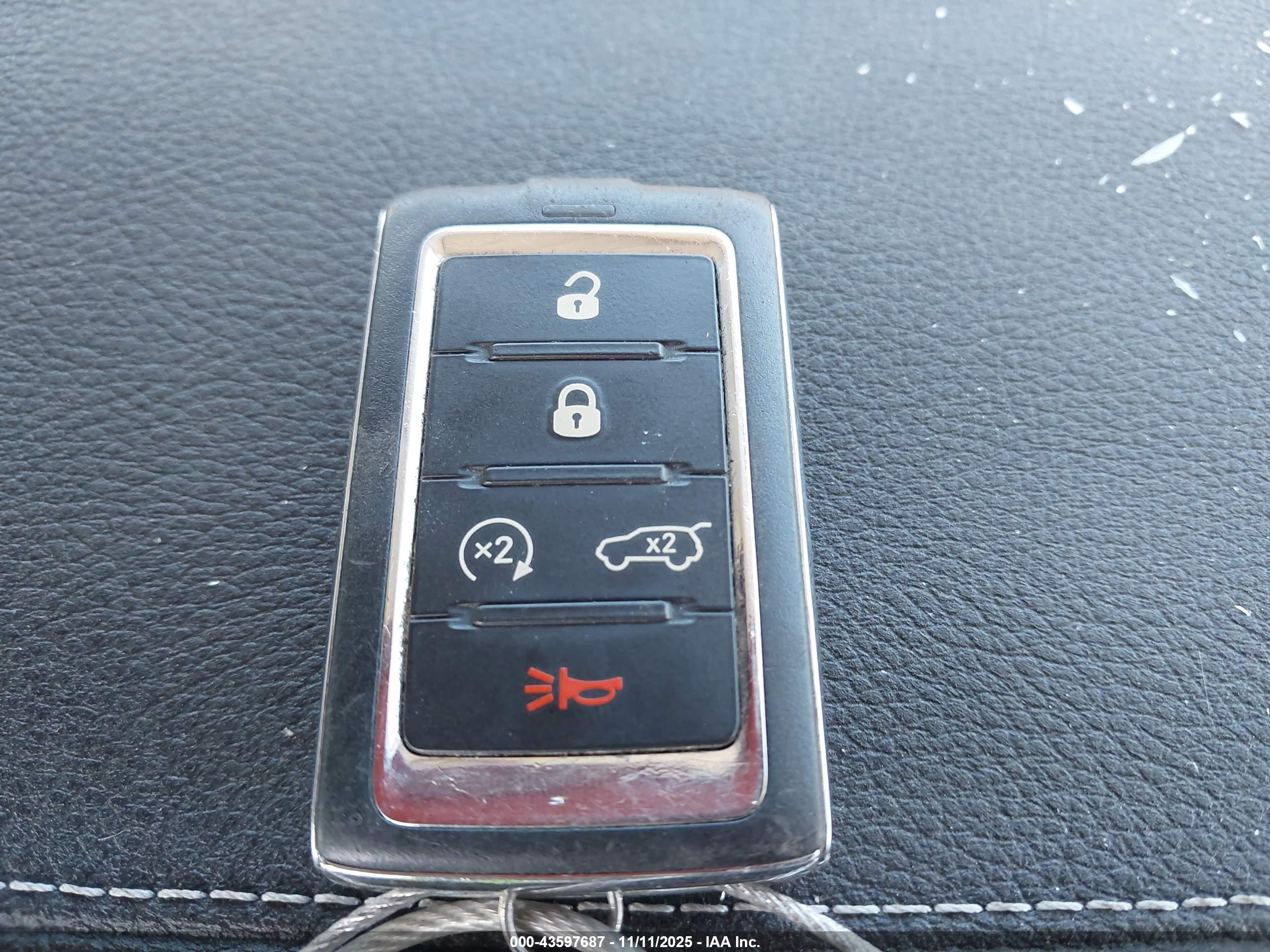 JEEP GRAND image 11