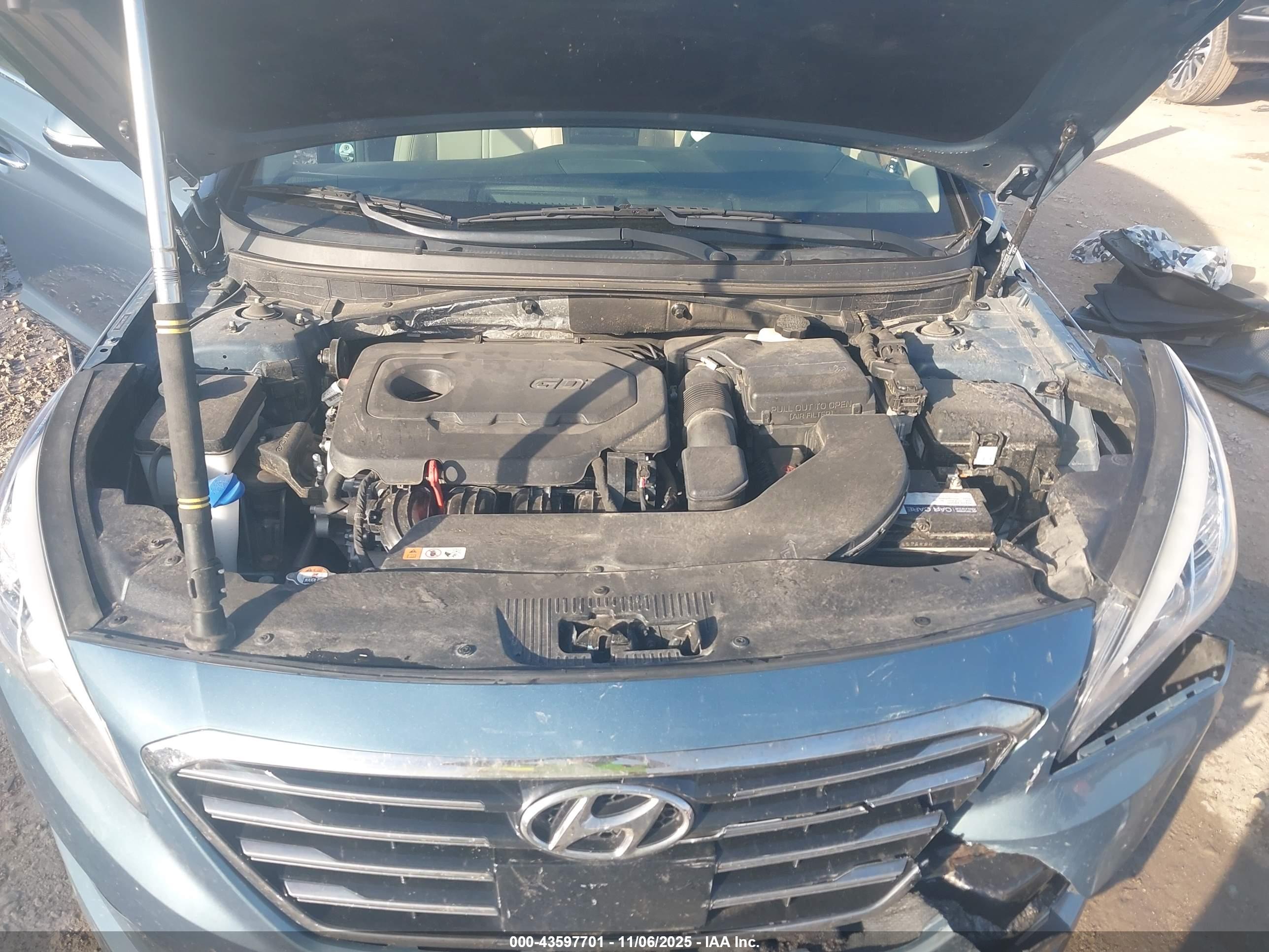 HYUNDAI SONATA image 10