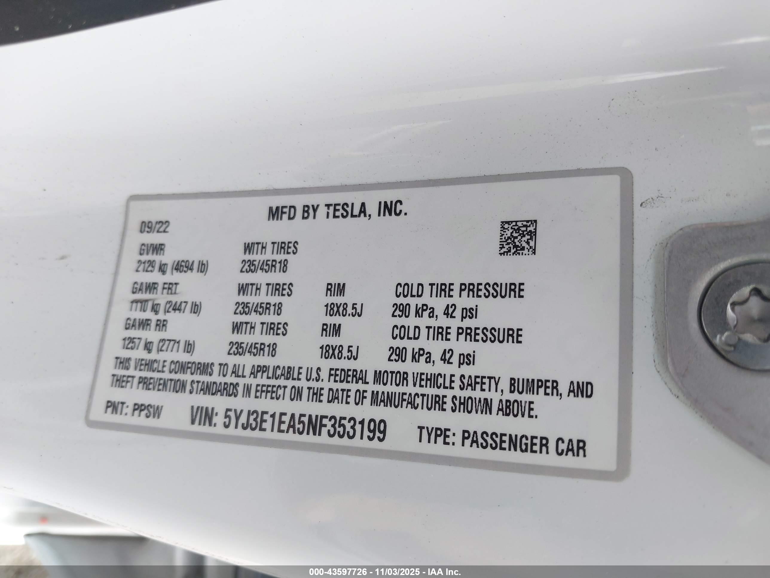 TESLA MODEL image 9
