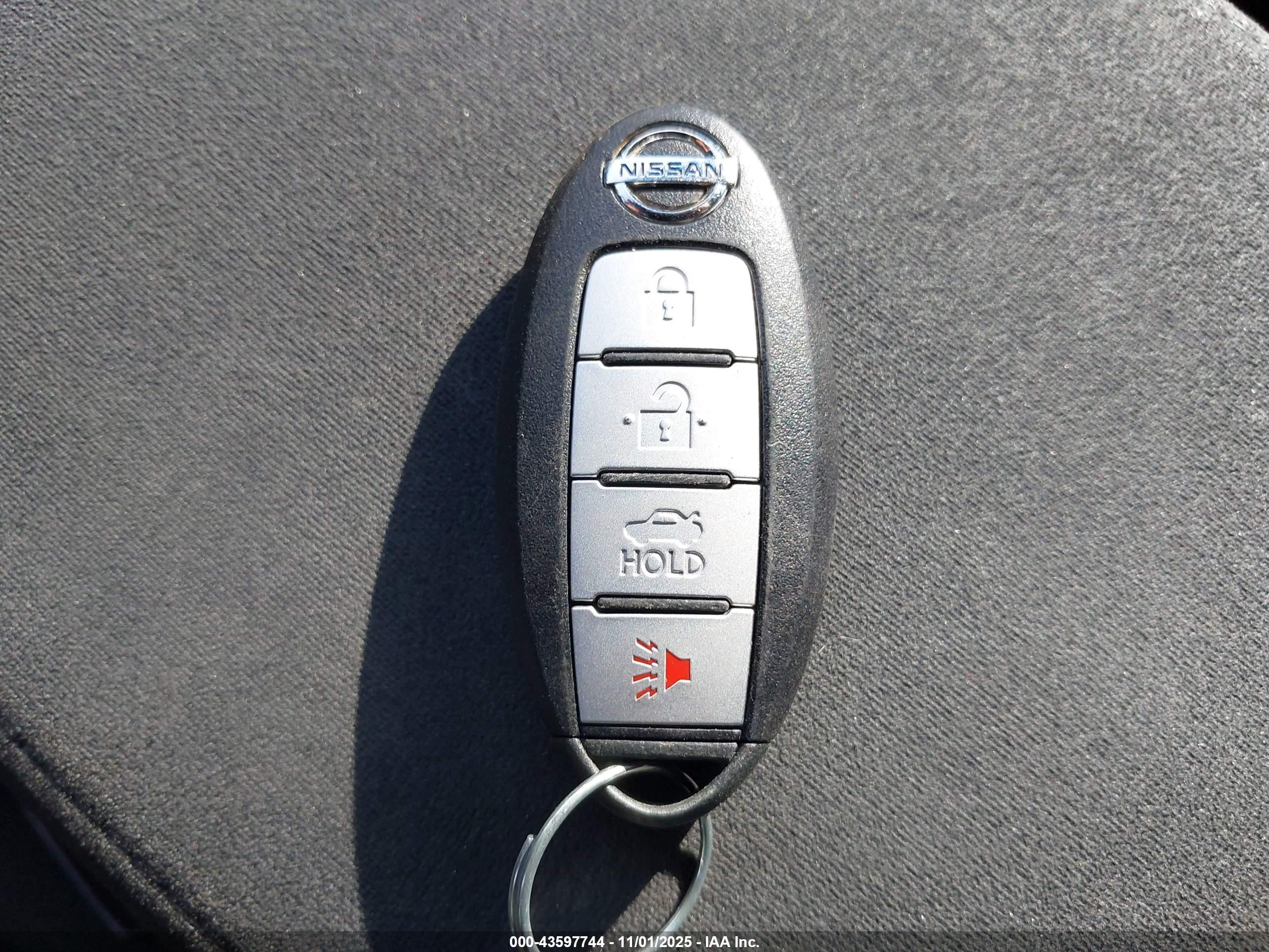 NISSAN ALTIMA image 11