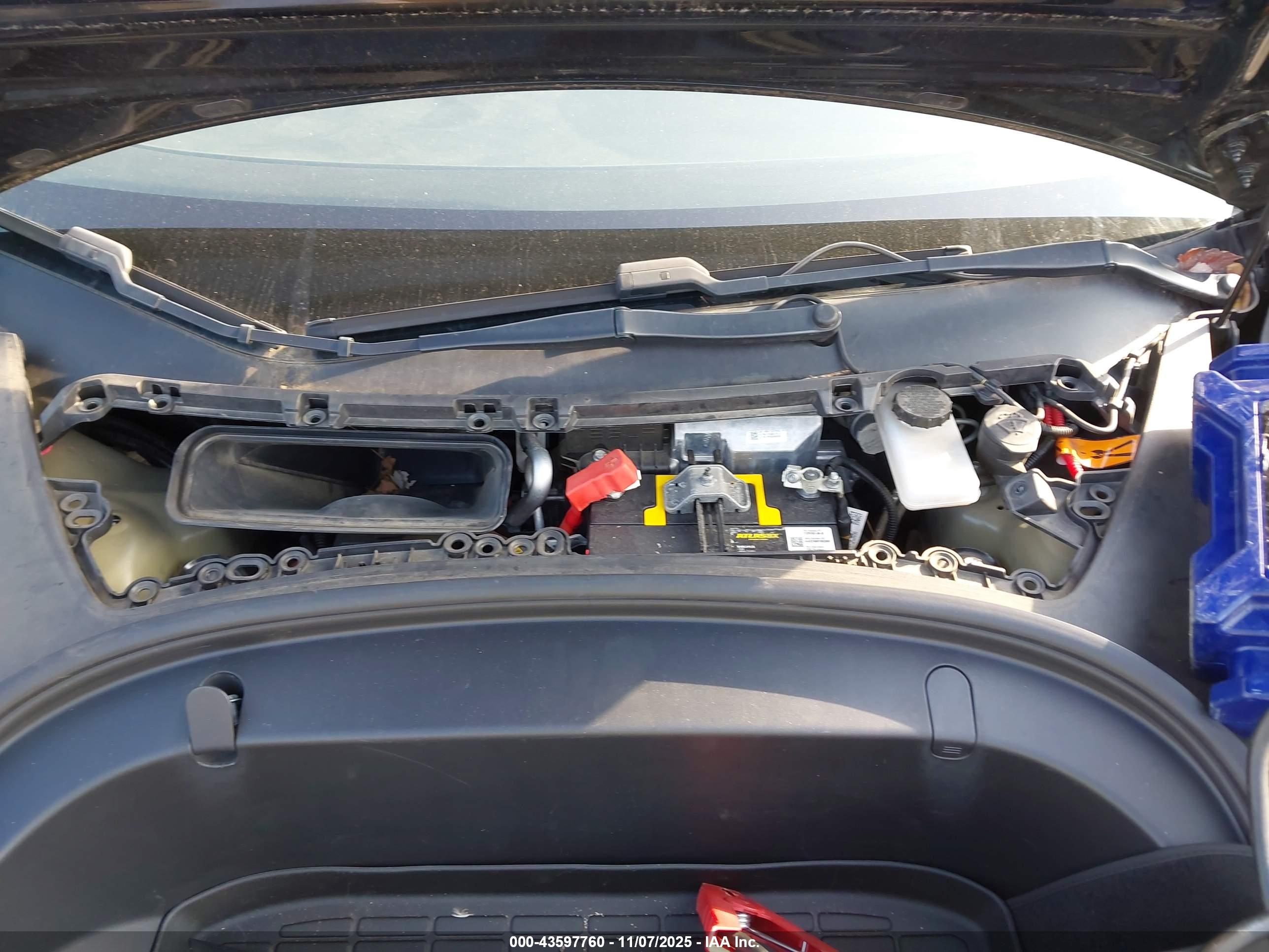 TESLA MODEL image 10
