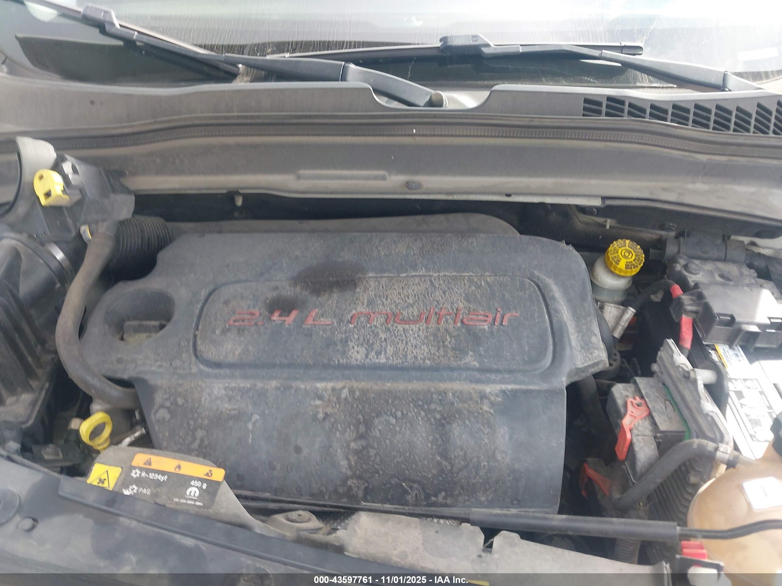 JEEP RENEGADE image 10