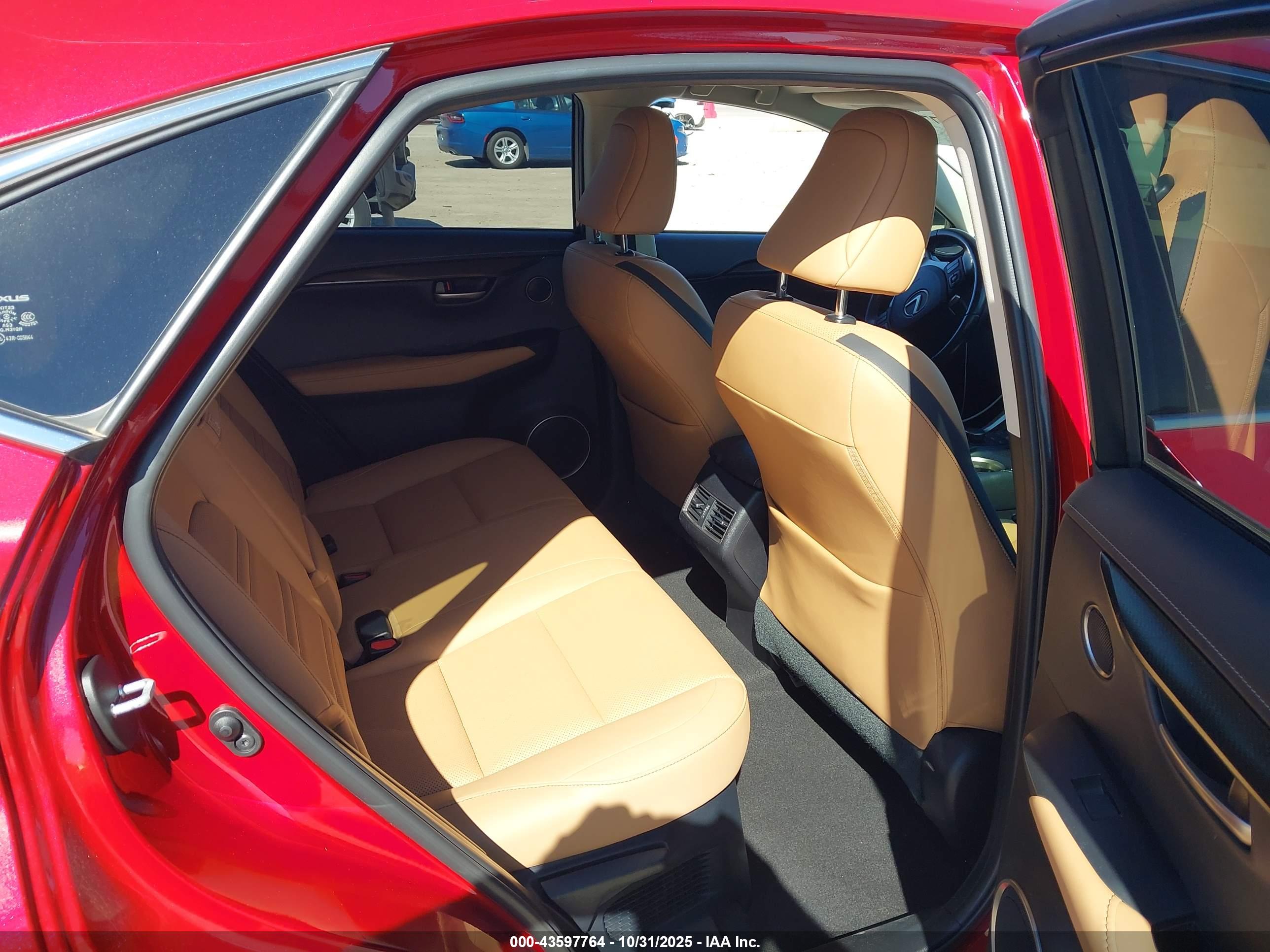 LEXUS NX image 8