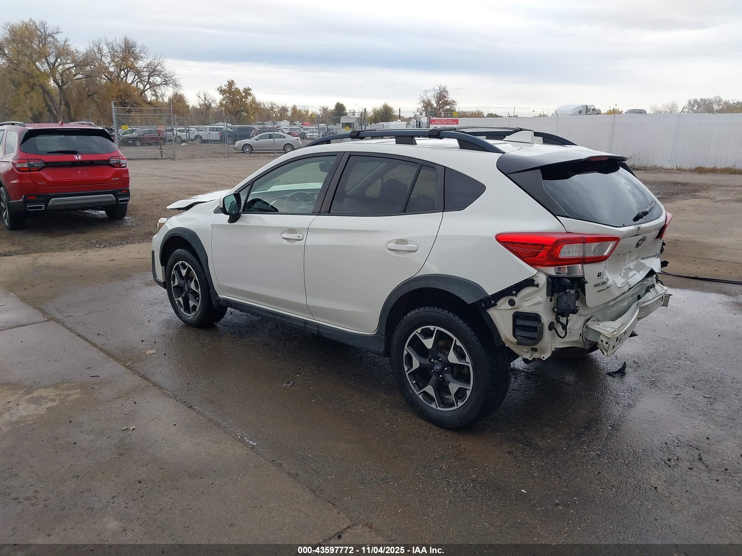 SUBARU CROSSTREK image 3