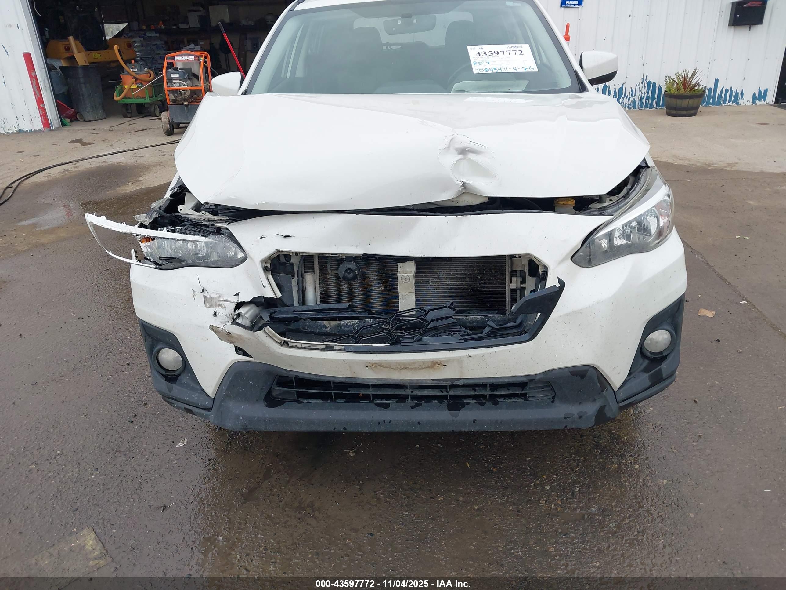 SUBARU CROSSTREK image 6