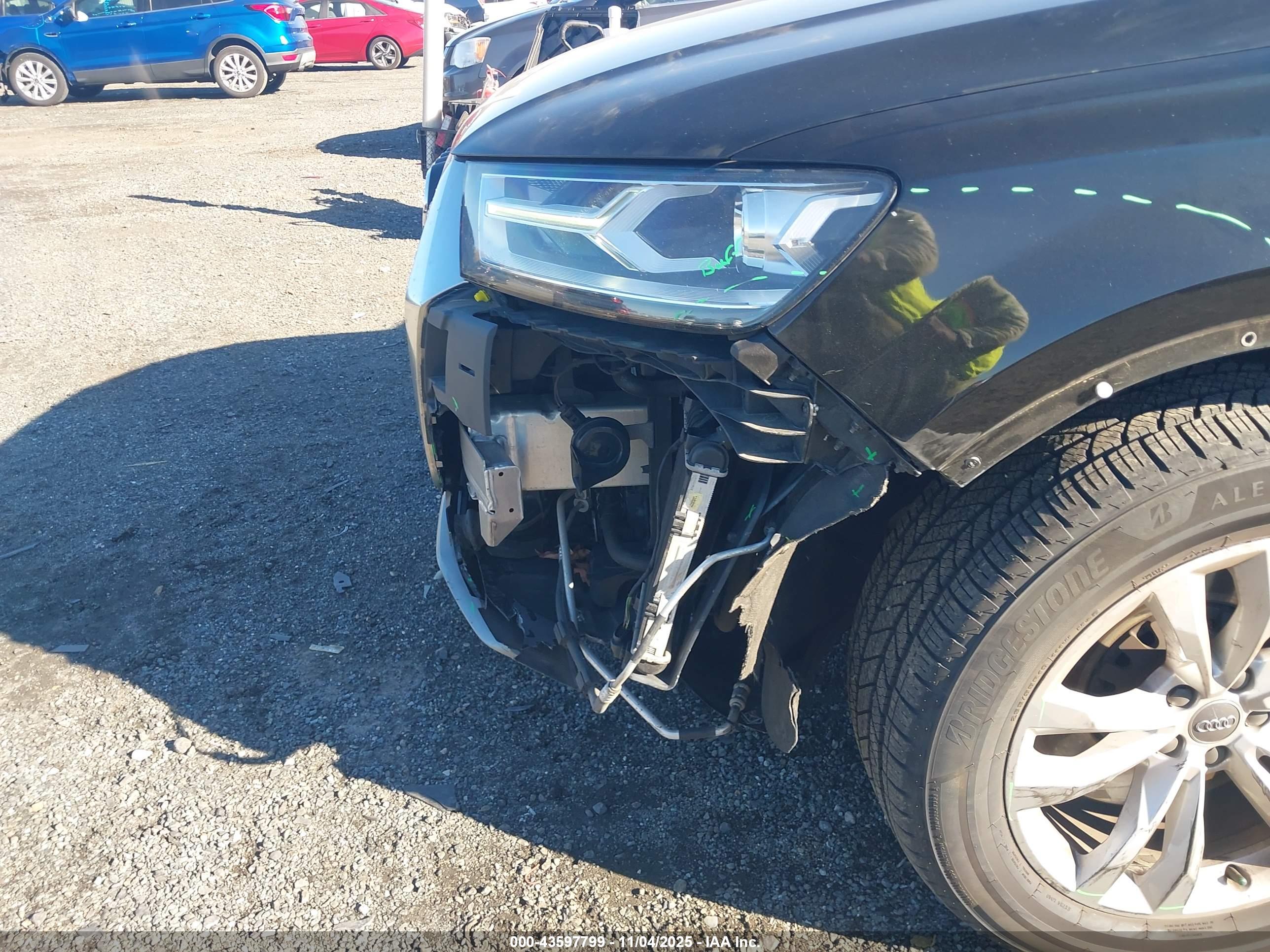 AUDI Q7 image 6