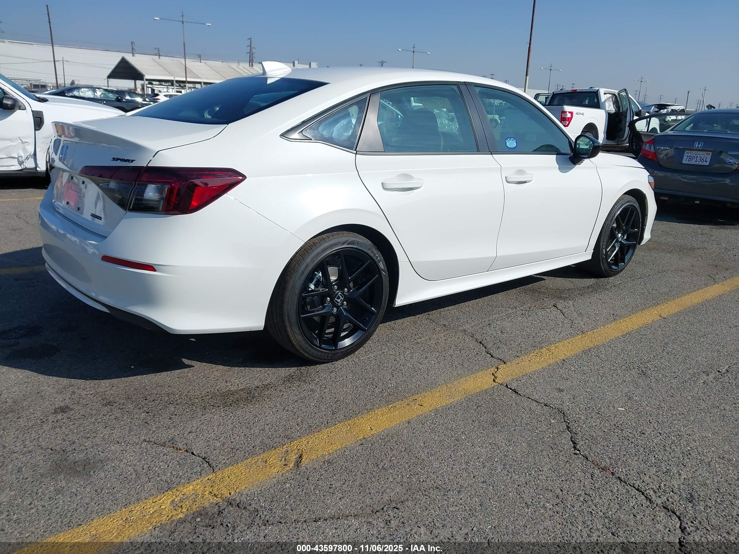 HONDA CIVIC image 4