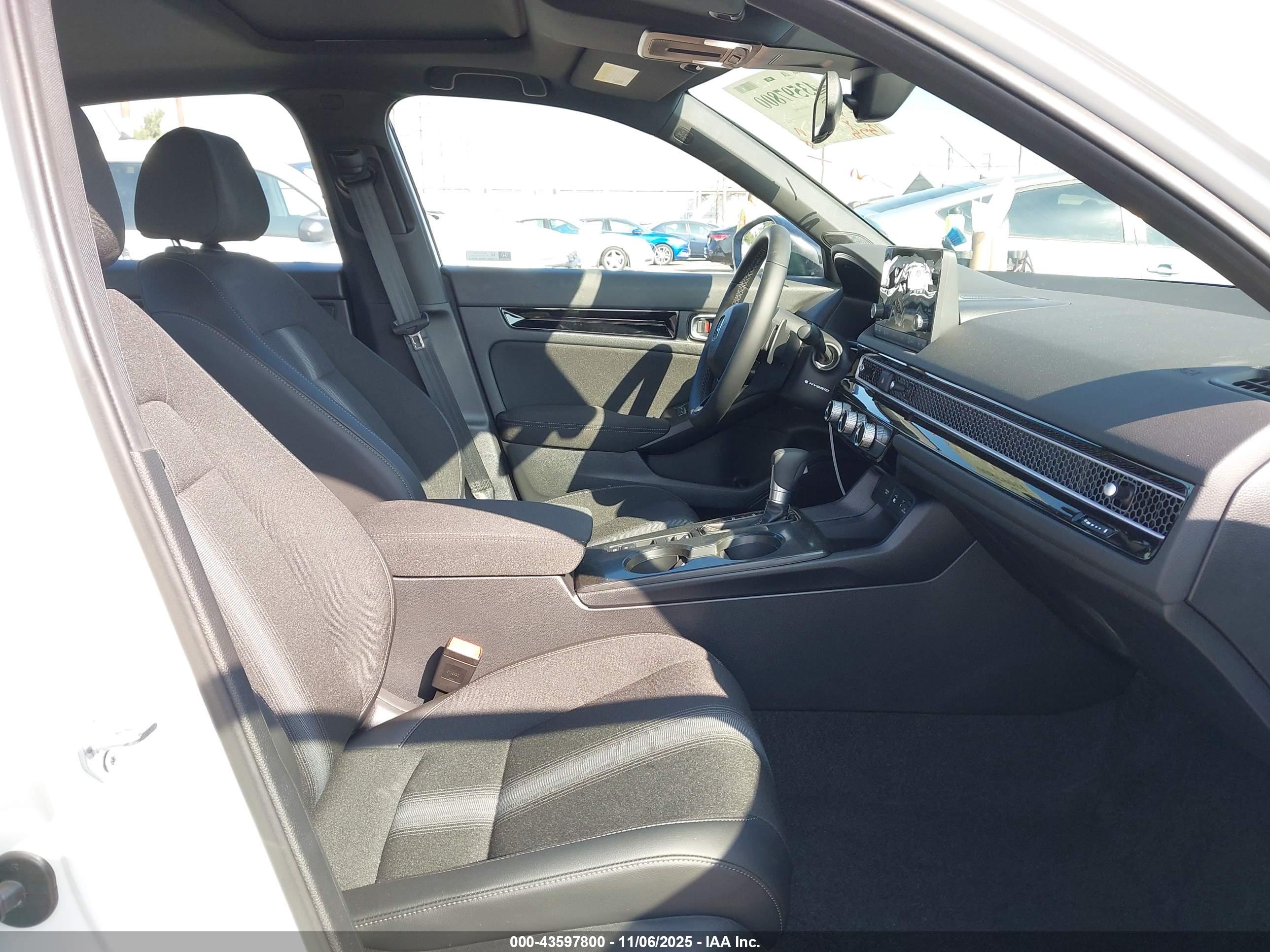 HONDA CIVIC image 5