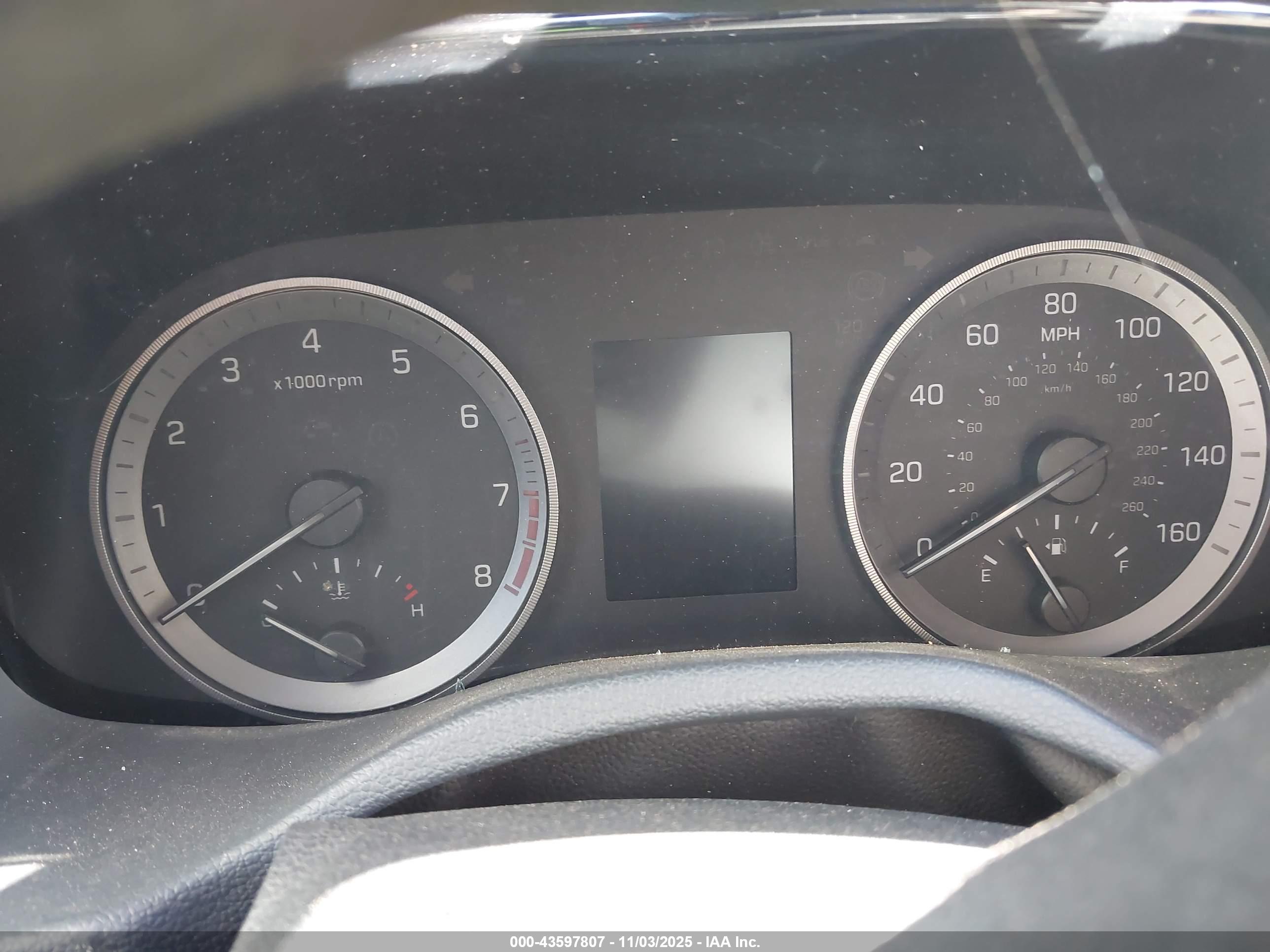 HYUNDAI TUCSON image 7