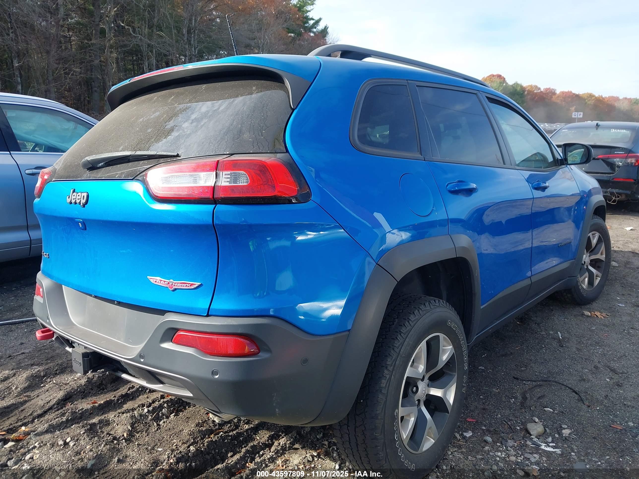 JEEP CHEROKEE image 4