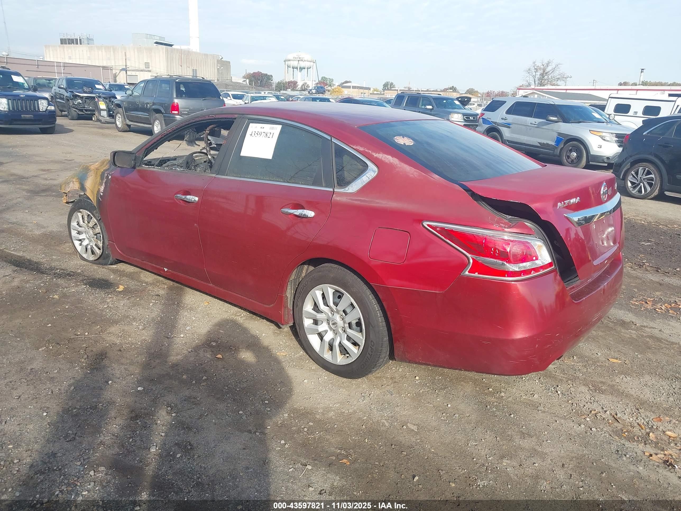 NISSAN ALTIMA image 3