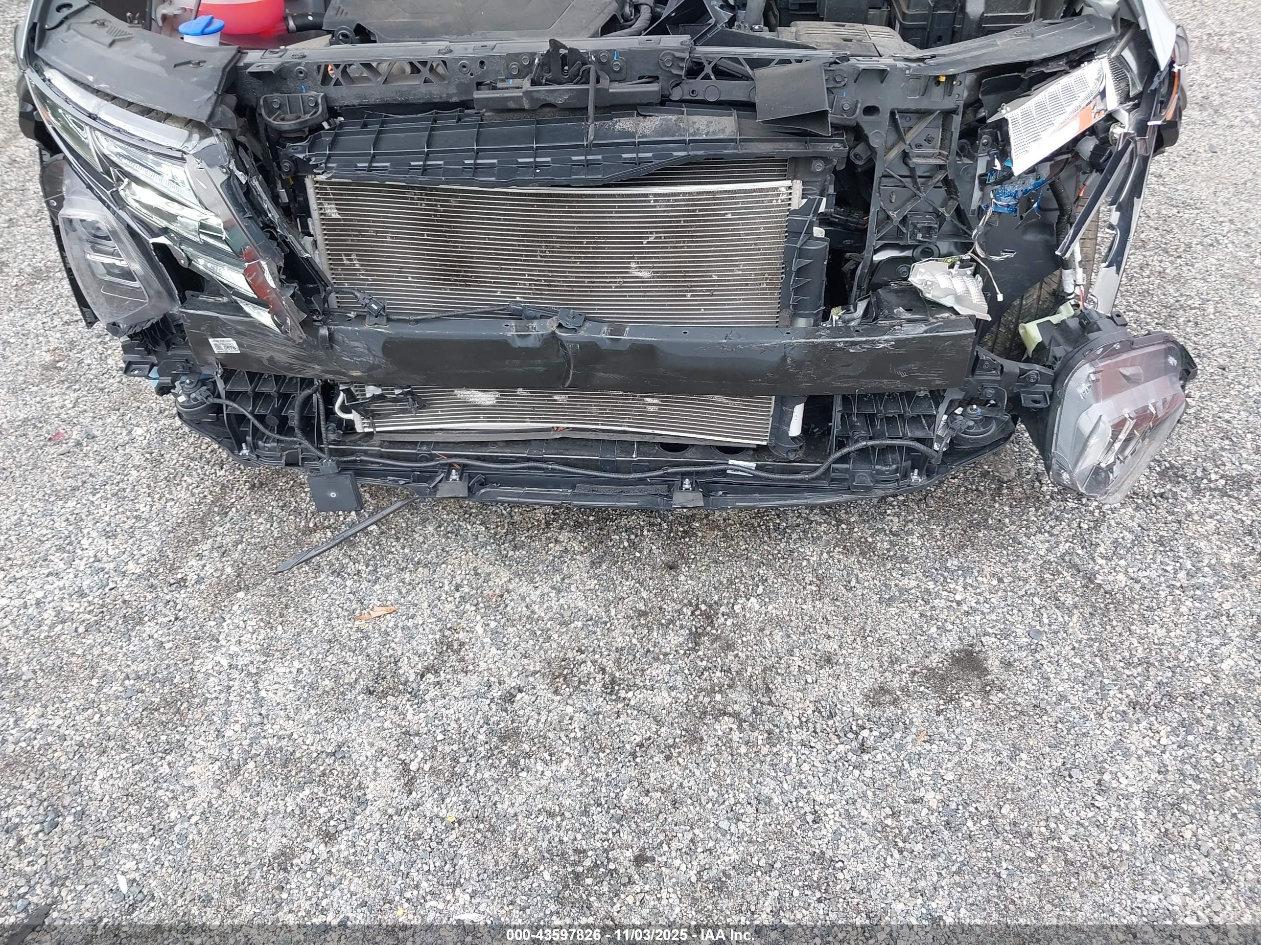 HYUNDAI TUCSON image 6