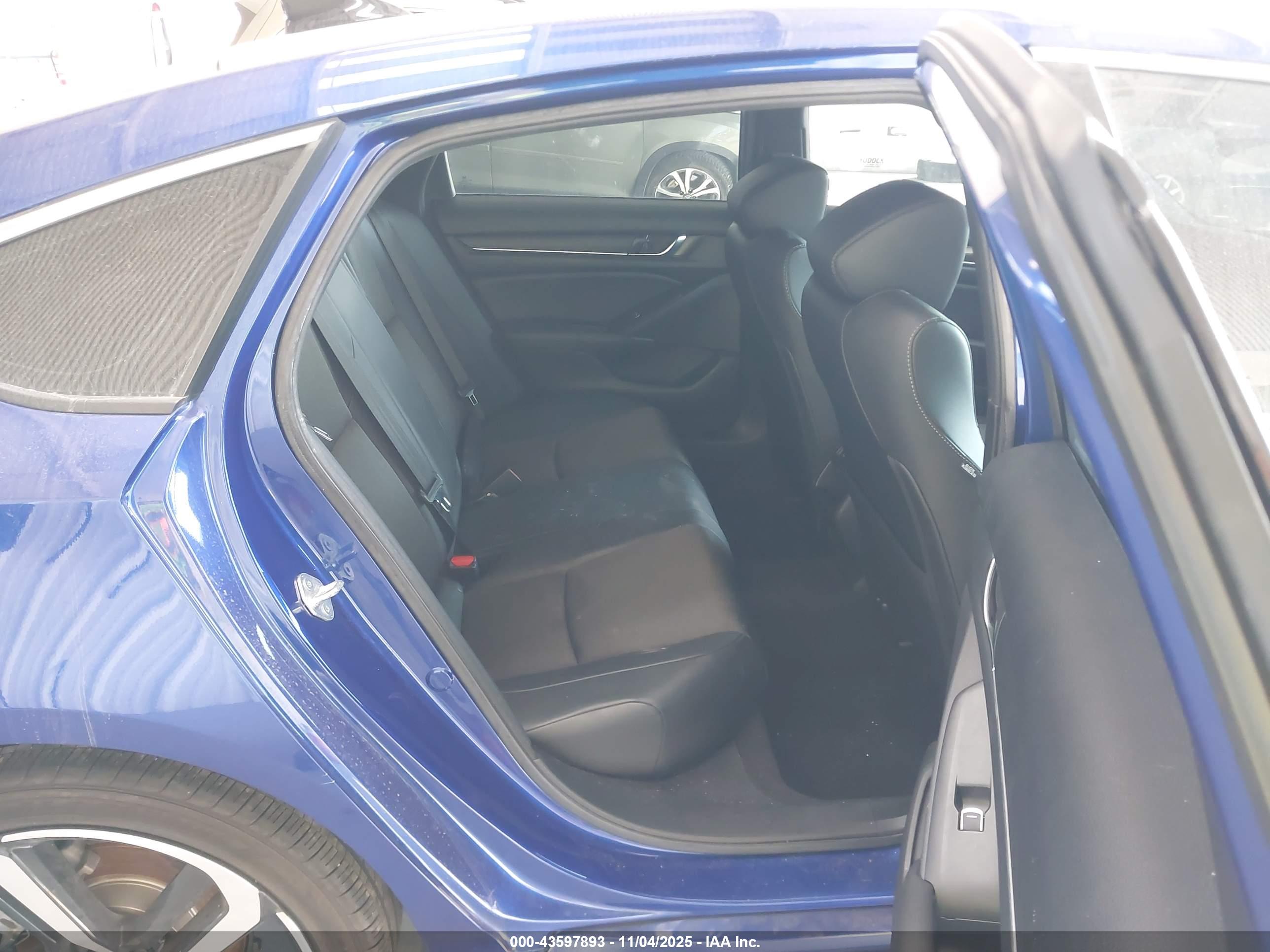 HONDA ACCORD image 8
