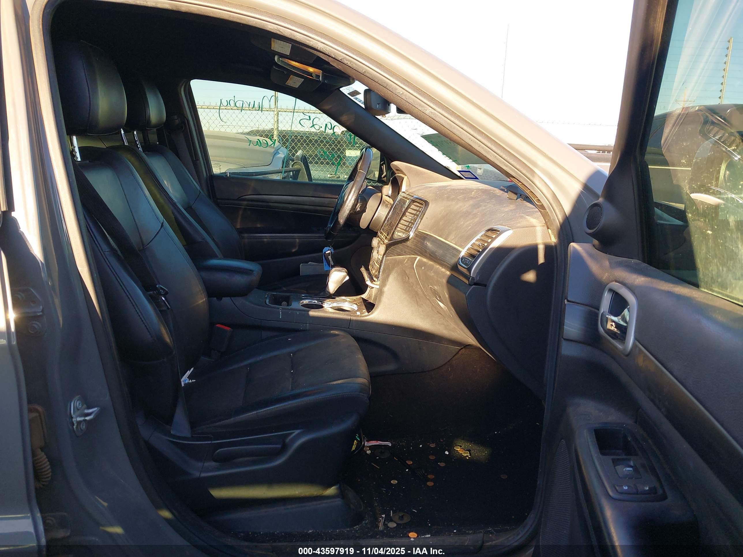 JEEP GRAND image 5