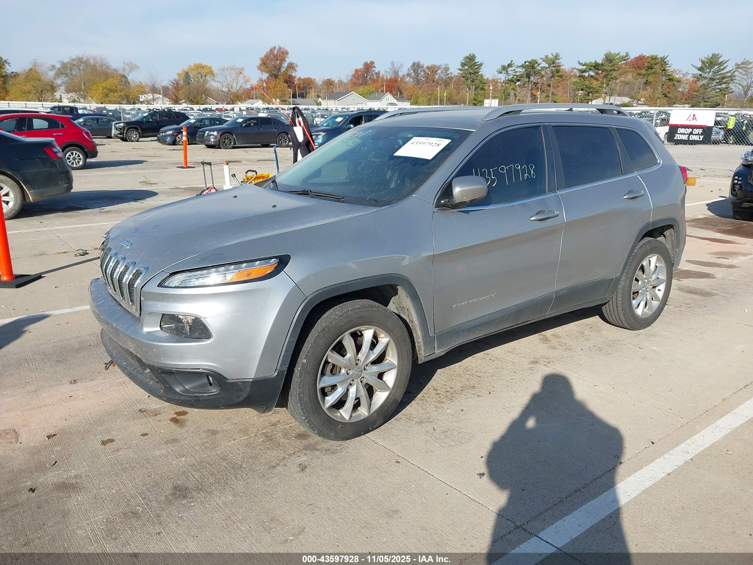 JEEP CHEROKEE image 2