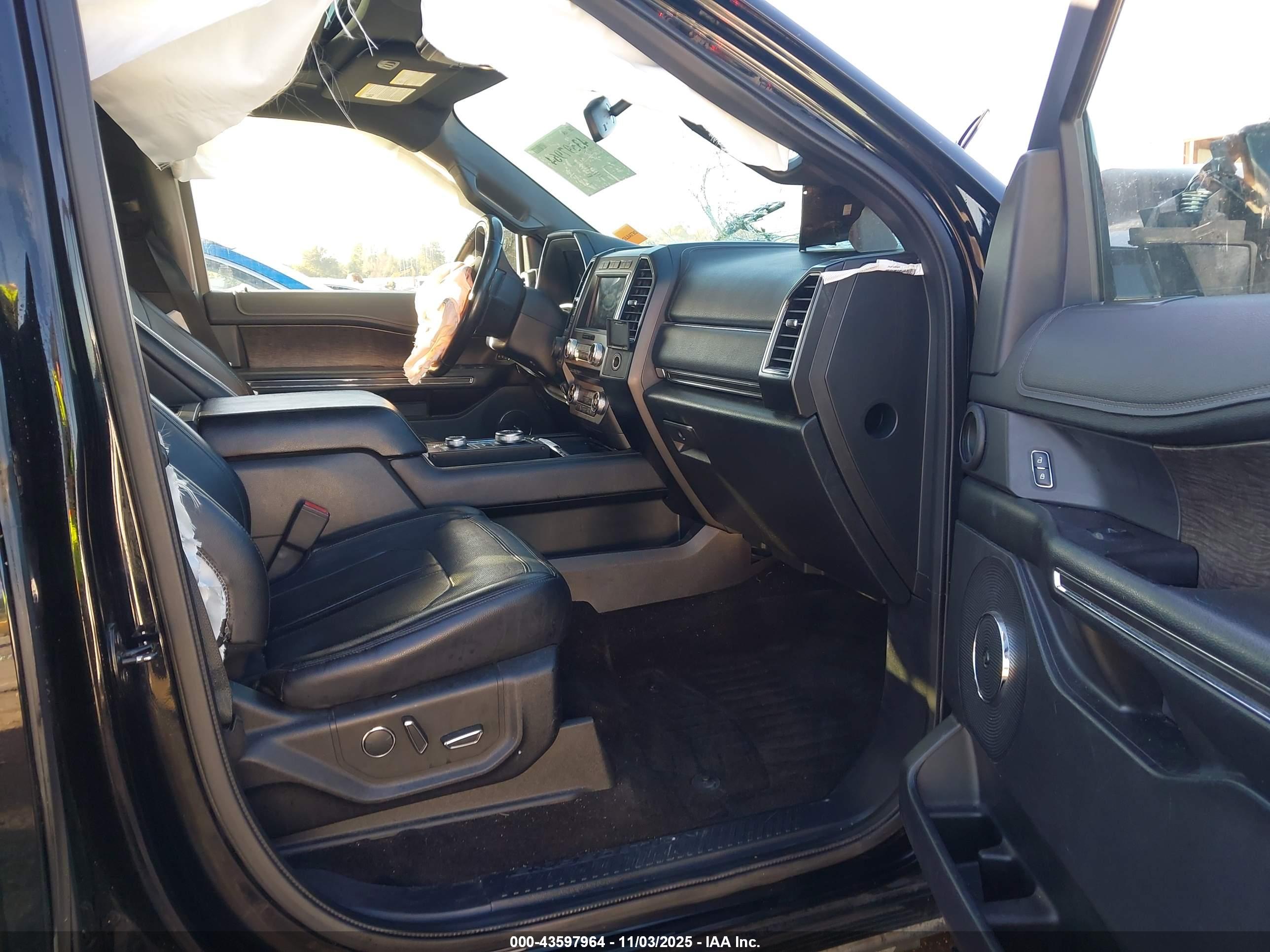 FORD EXPEDITION image 5