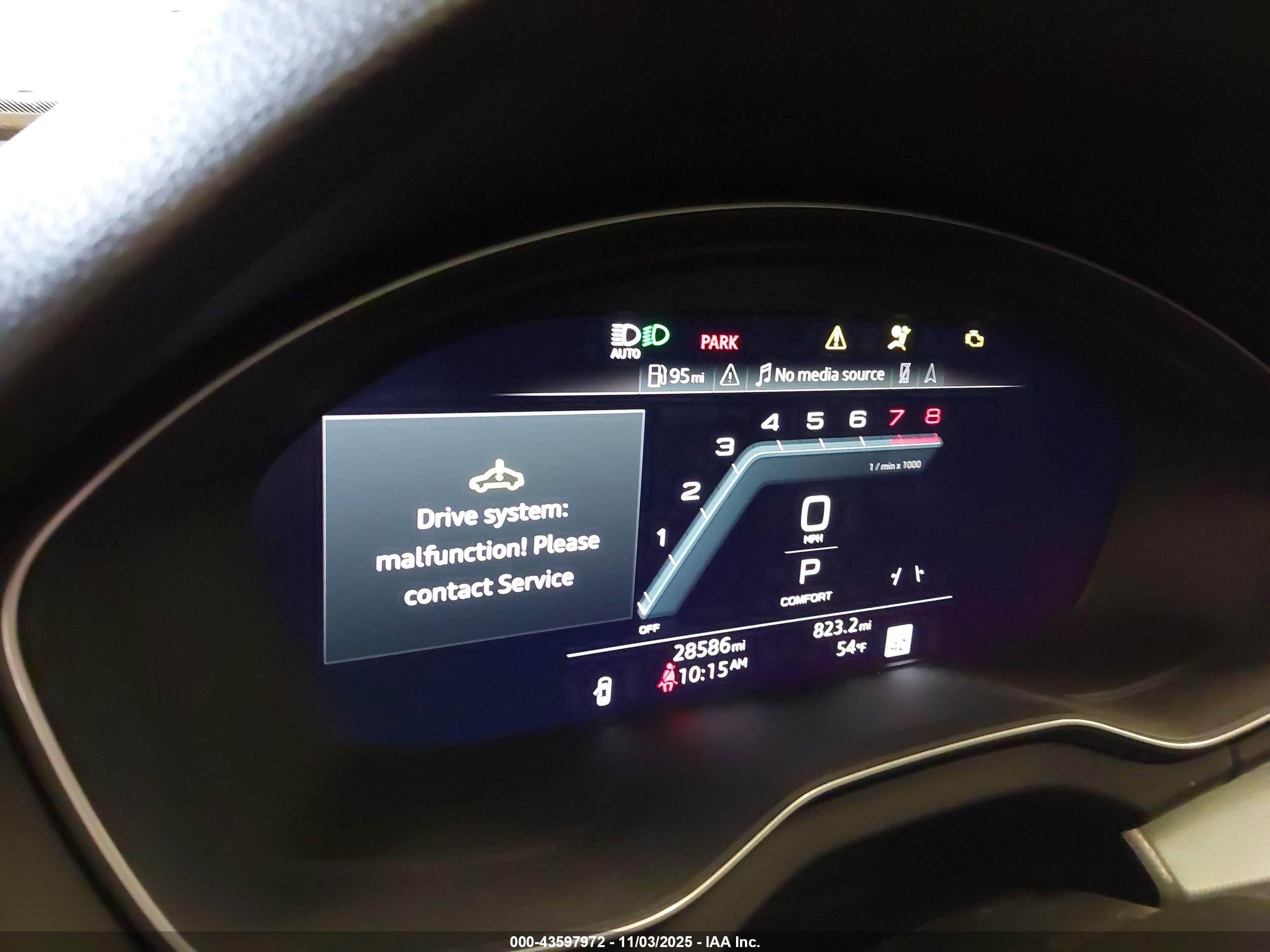 AUDI Q5 image 7