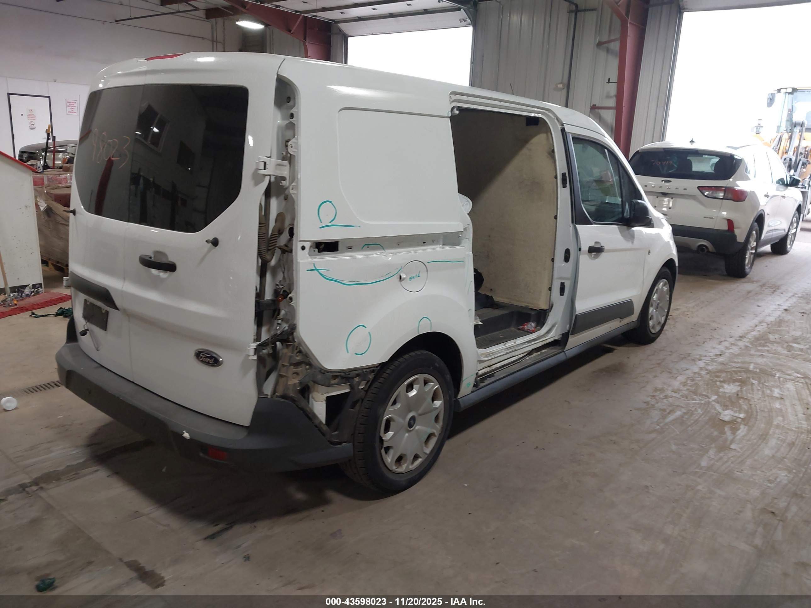 FORD TRANSIT image 4