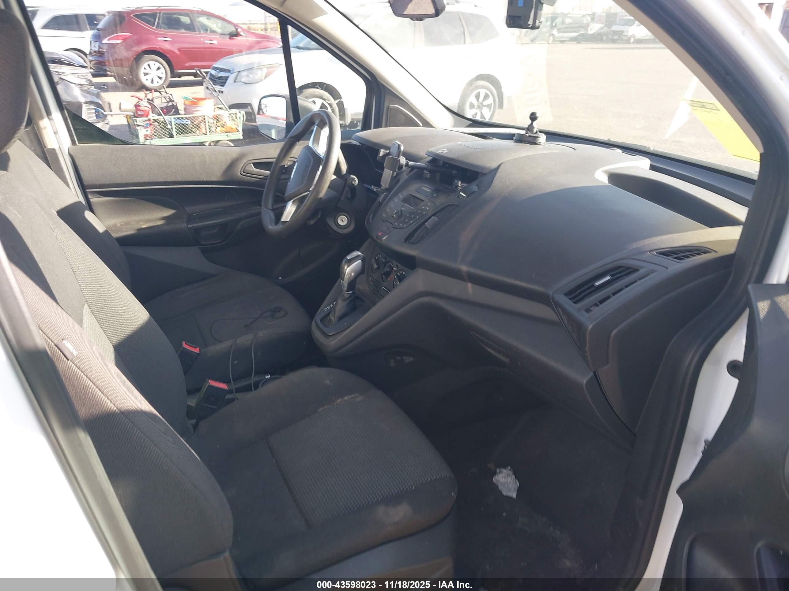 FORD TRANSIT image 5
