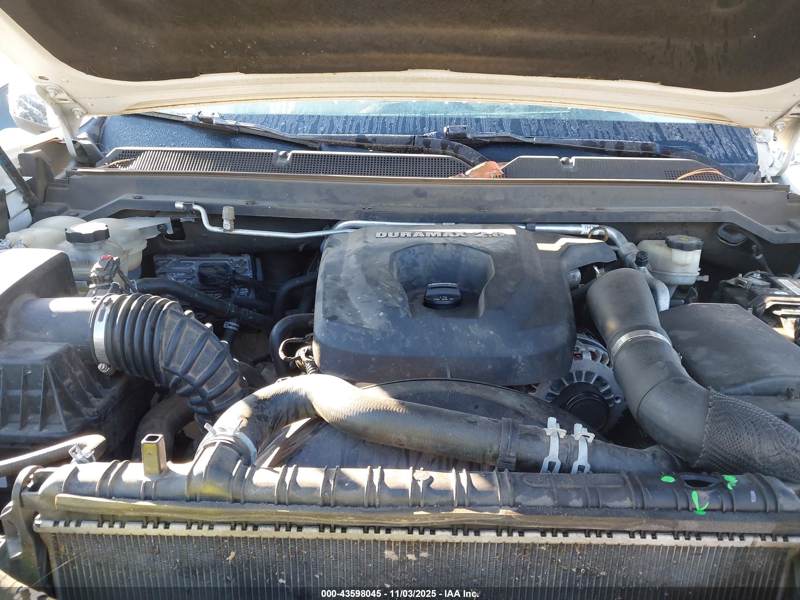 GMC CANYON image 10