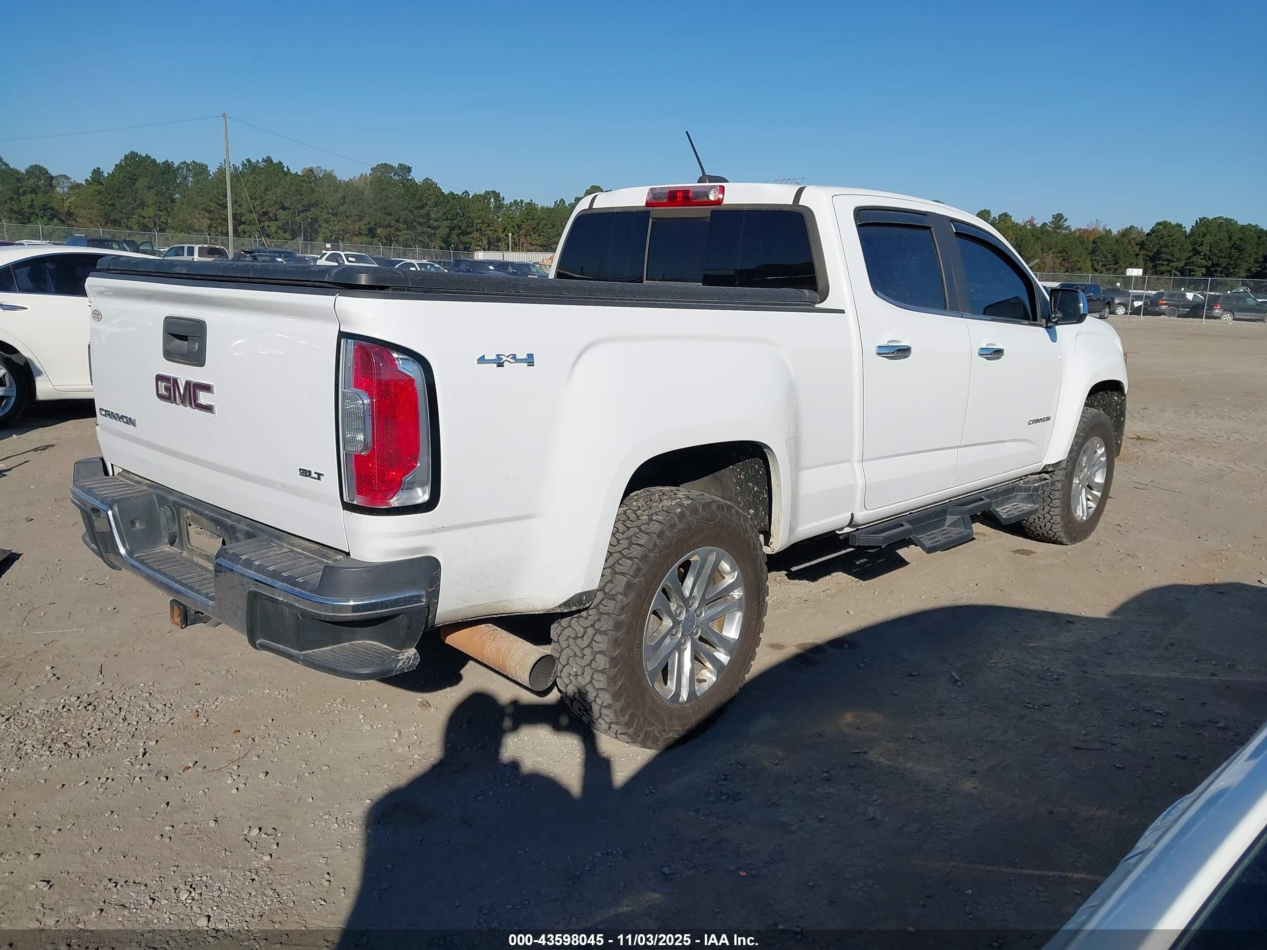 GMC CANYON image 4