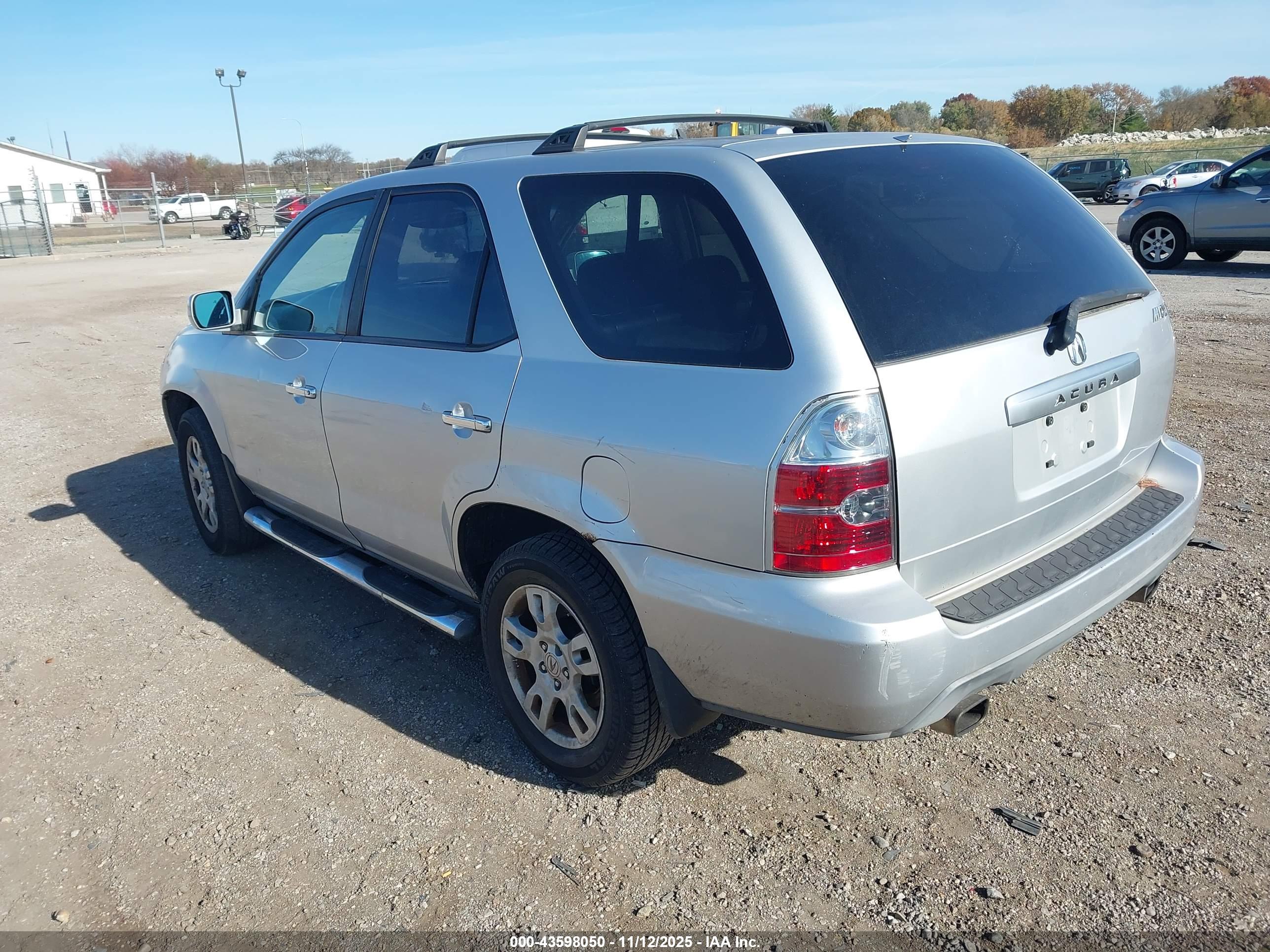 ACURA MDX image 3