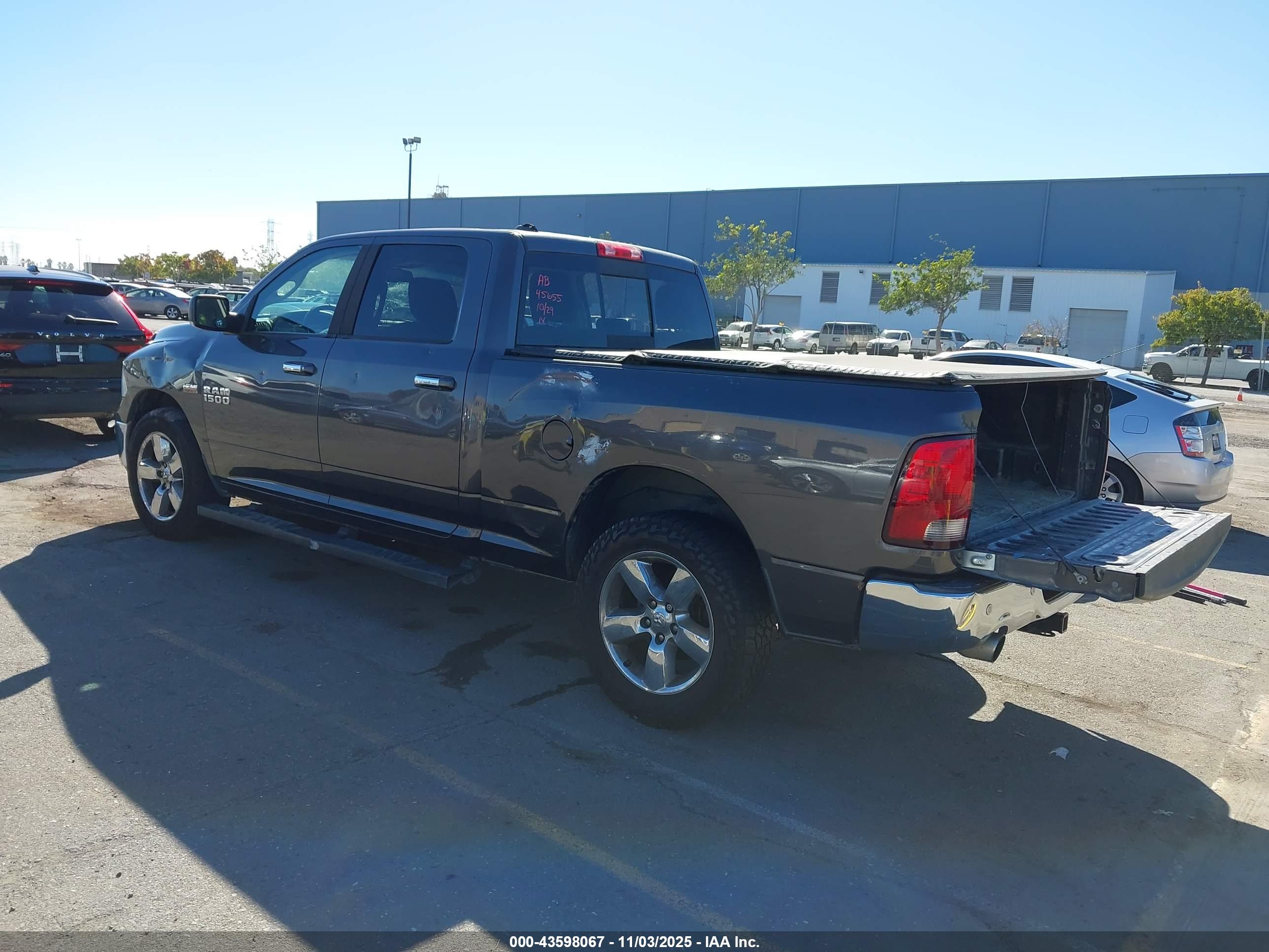 RAM 1500 image 3