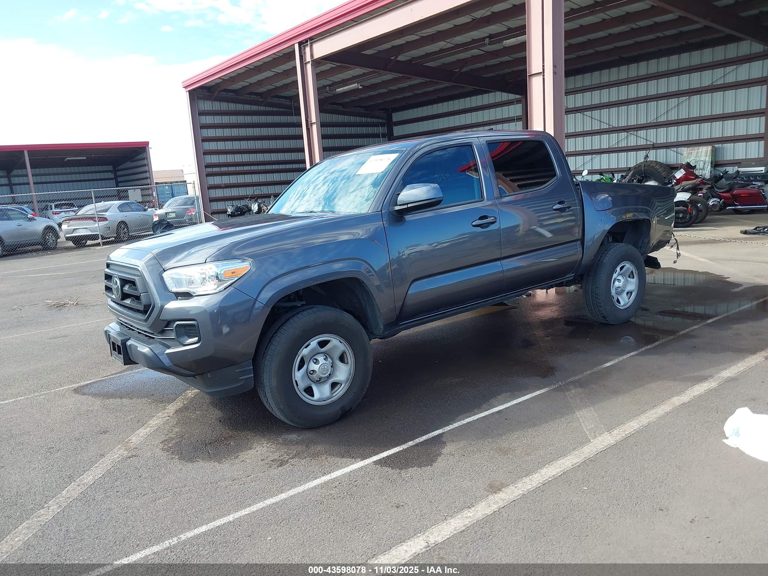 TOYOTA TACOMA image 2