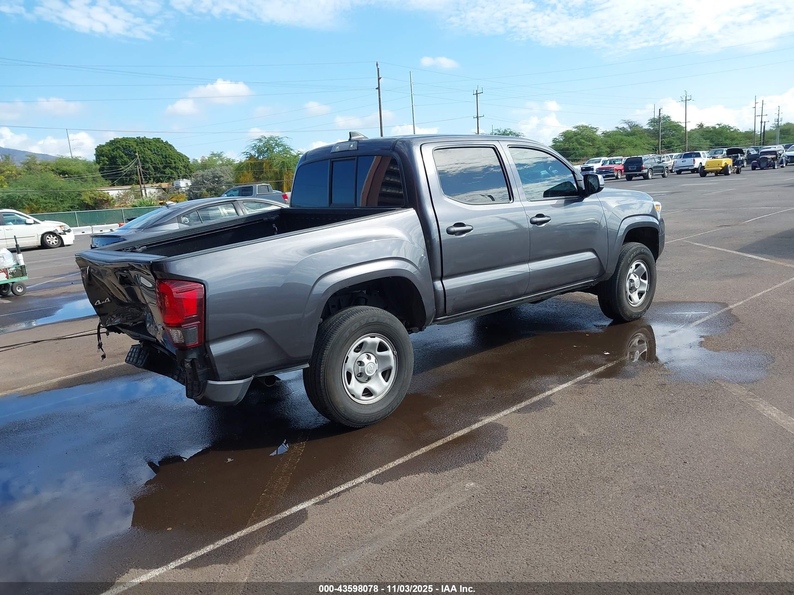 TOYOTA TACOMA image 4