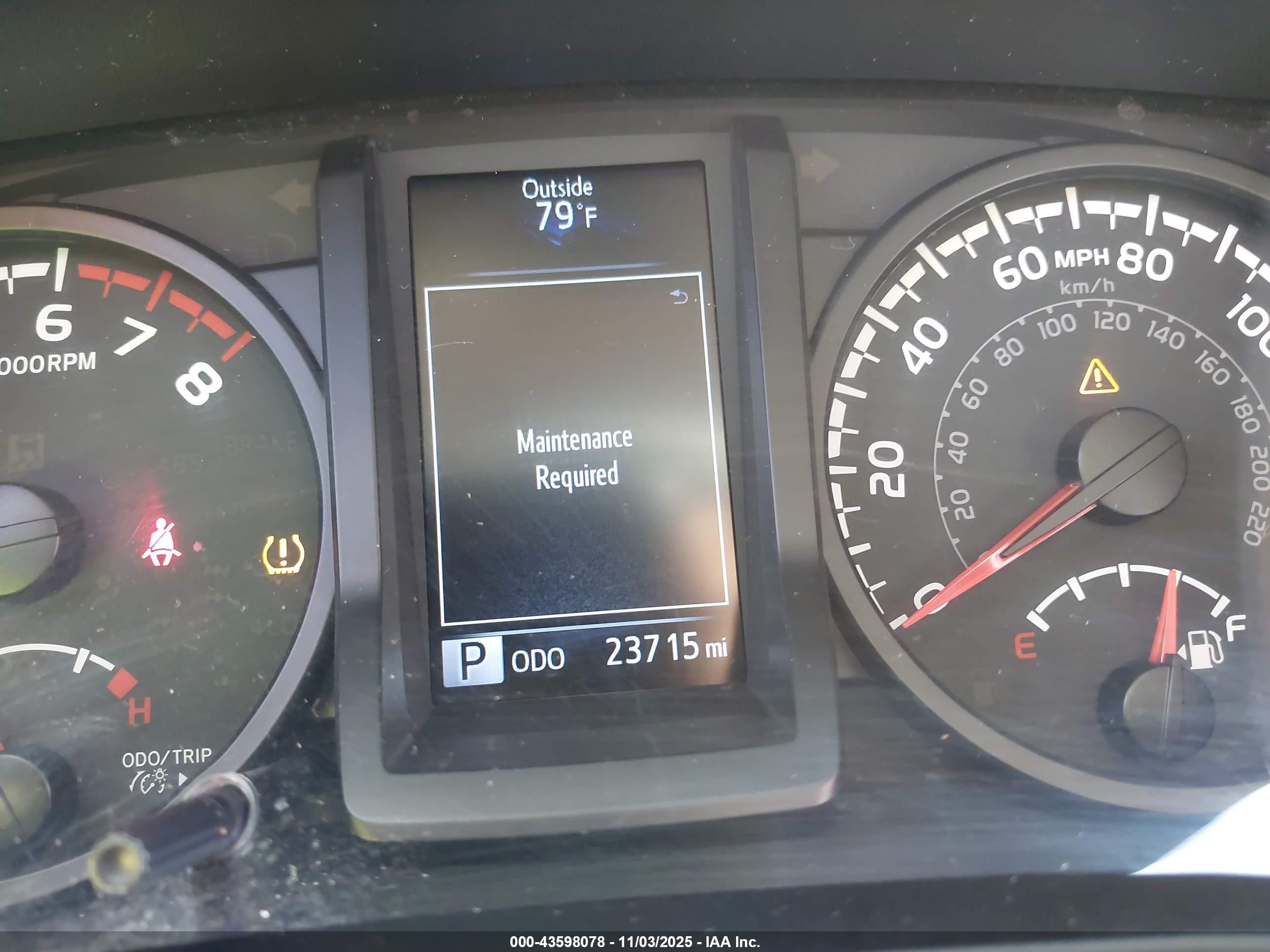 TOYOTA TACOMA image 7