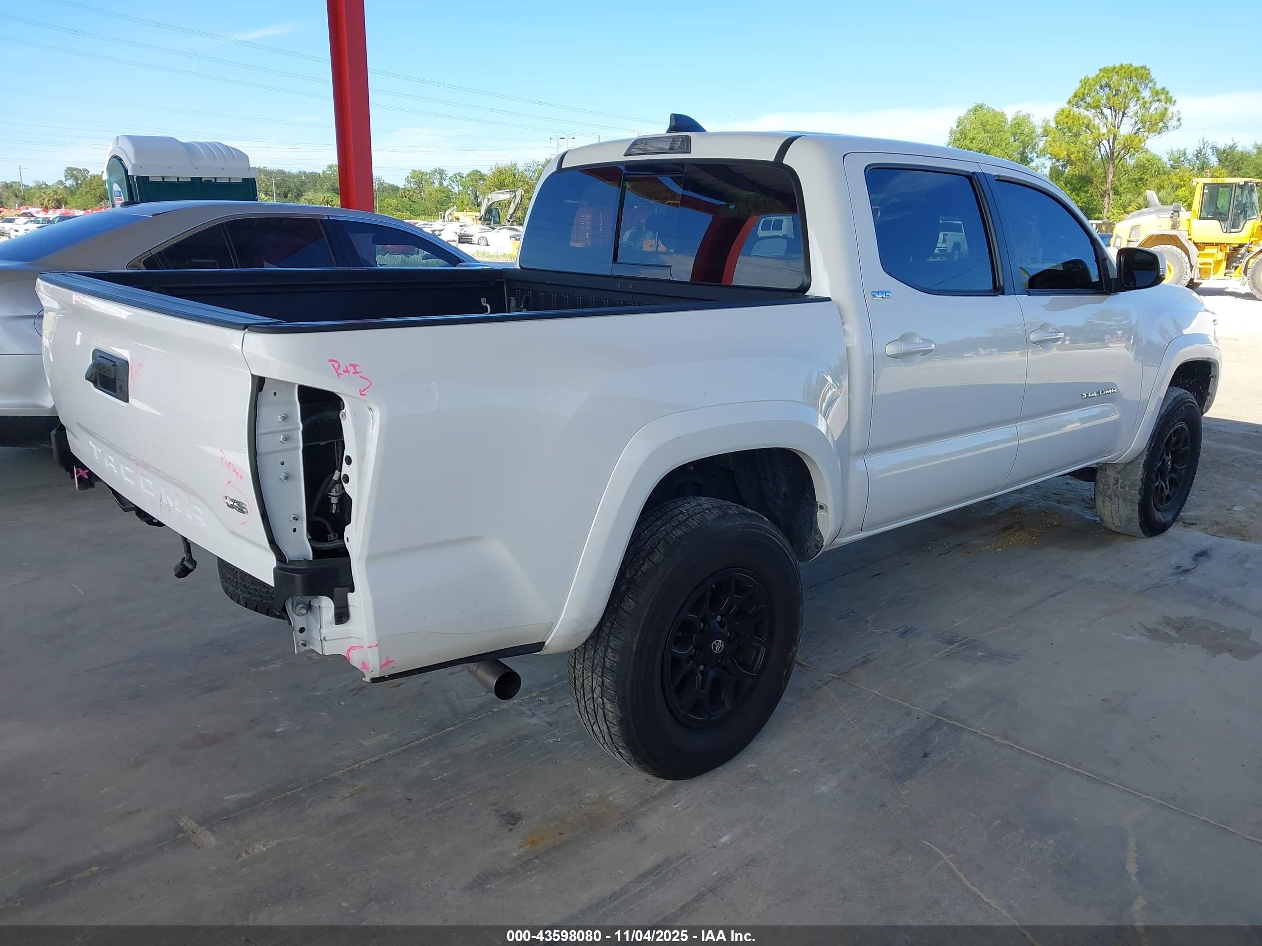 TOYOTA TACOMA image 4