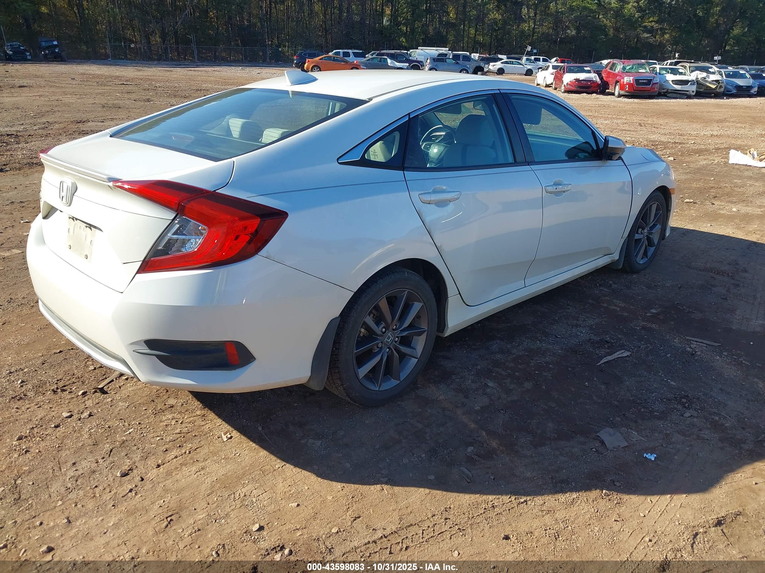 HONDA CIVIC image 4