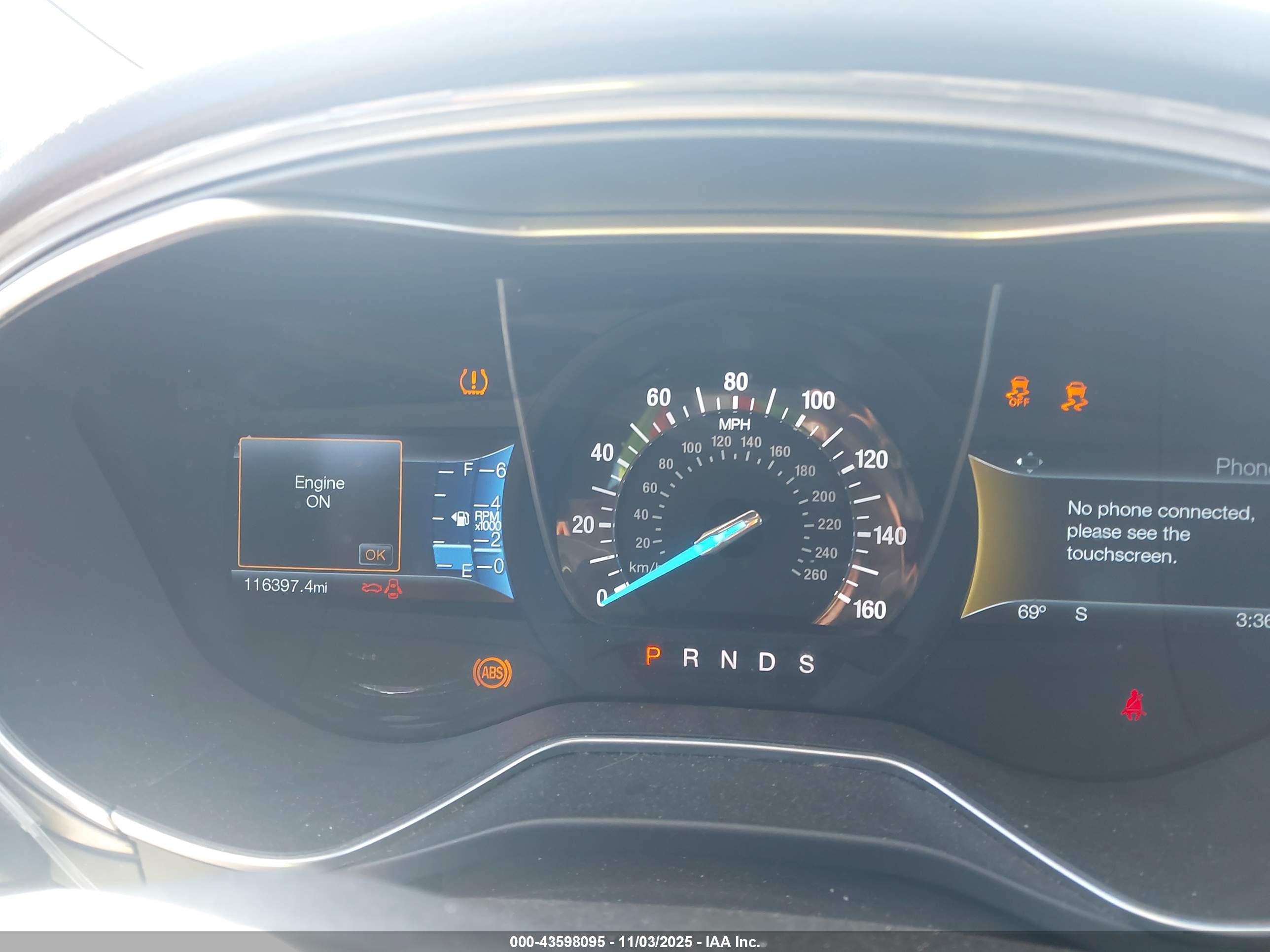 FORD FUSION image 7