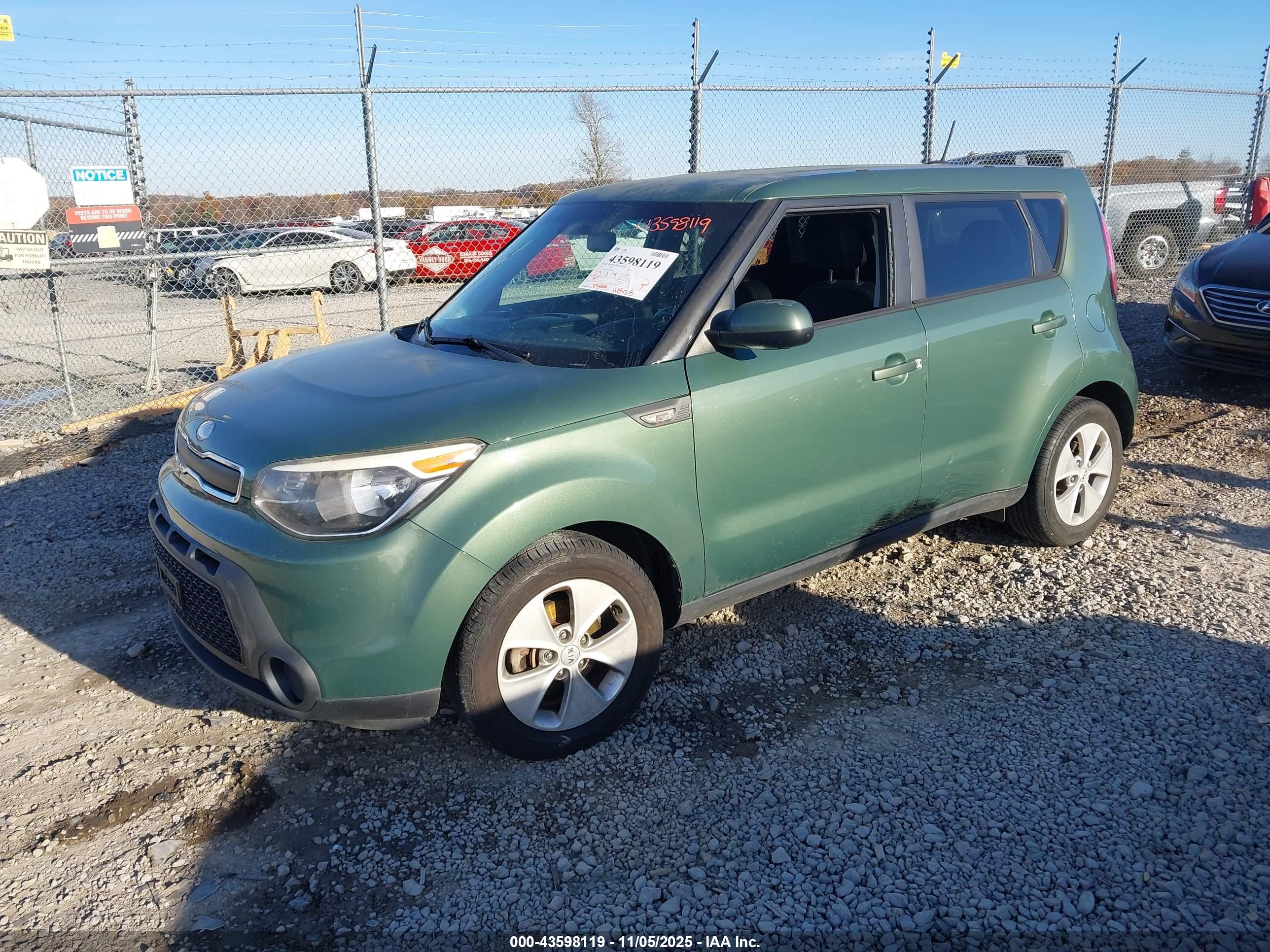KIA SOUL image 2