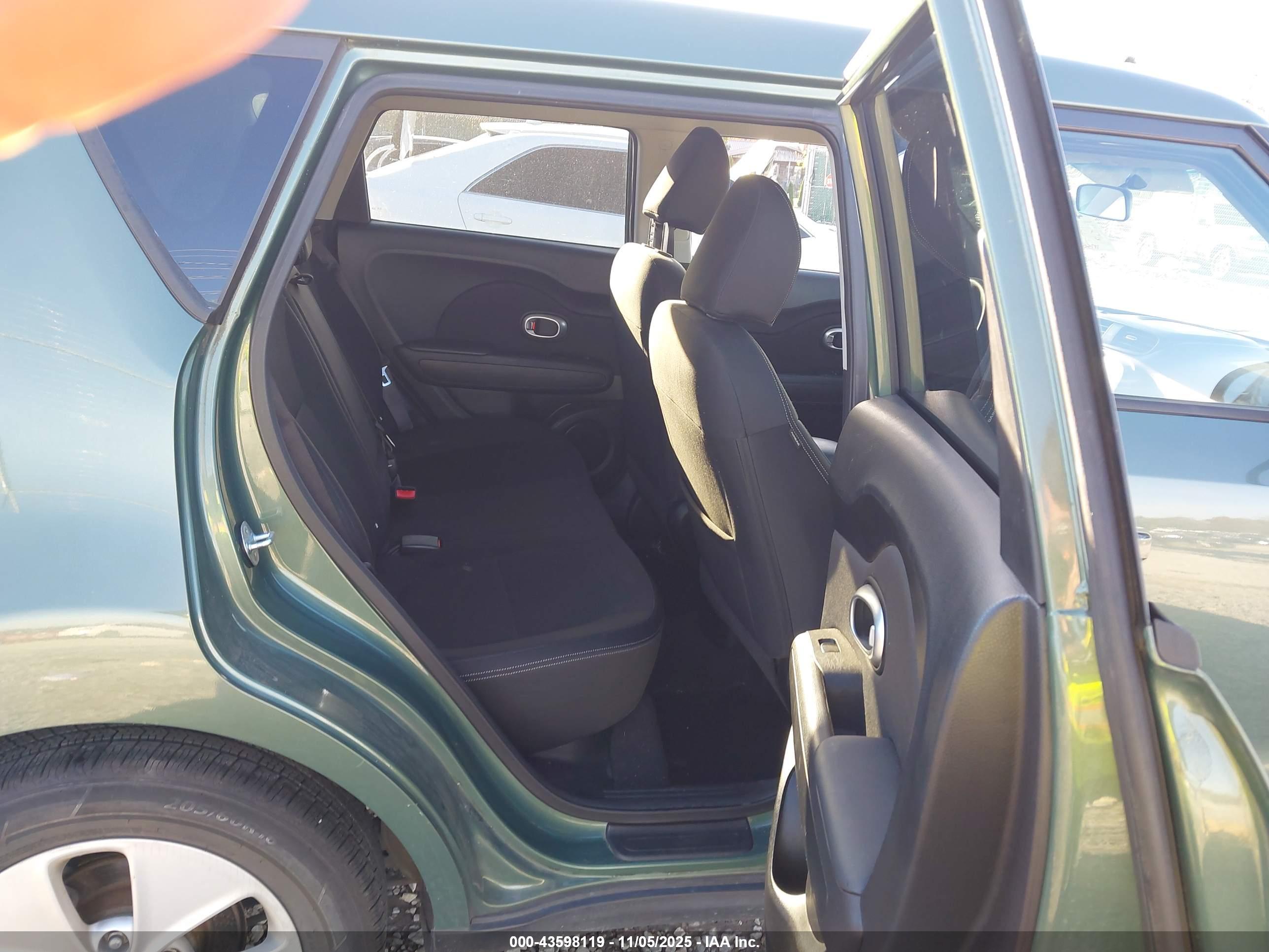 KIA SOUL image 8