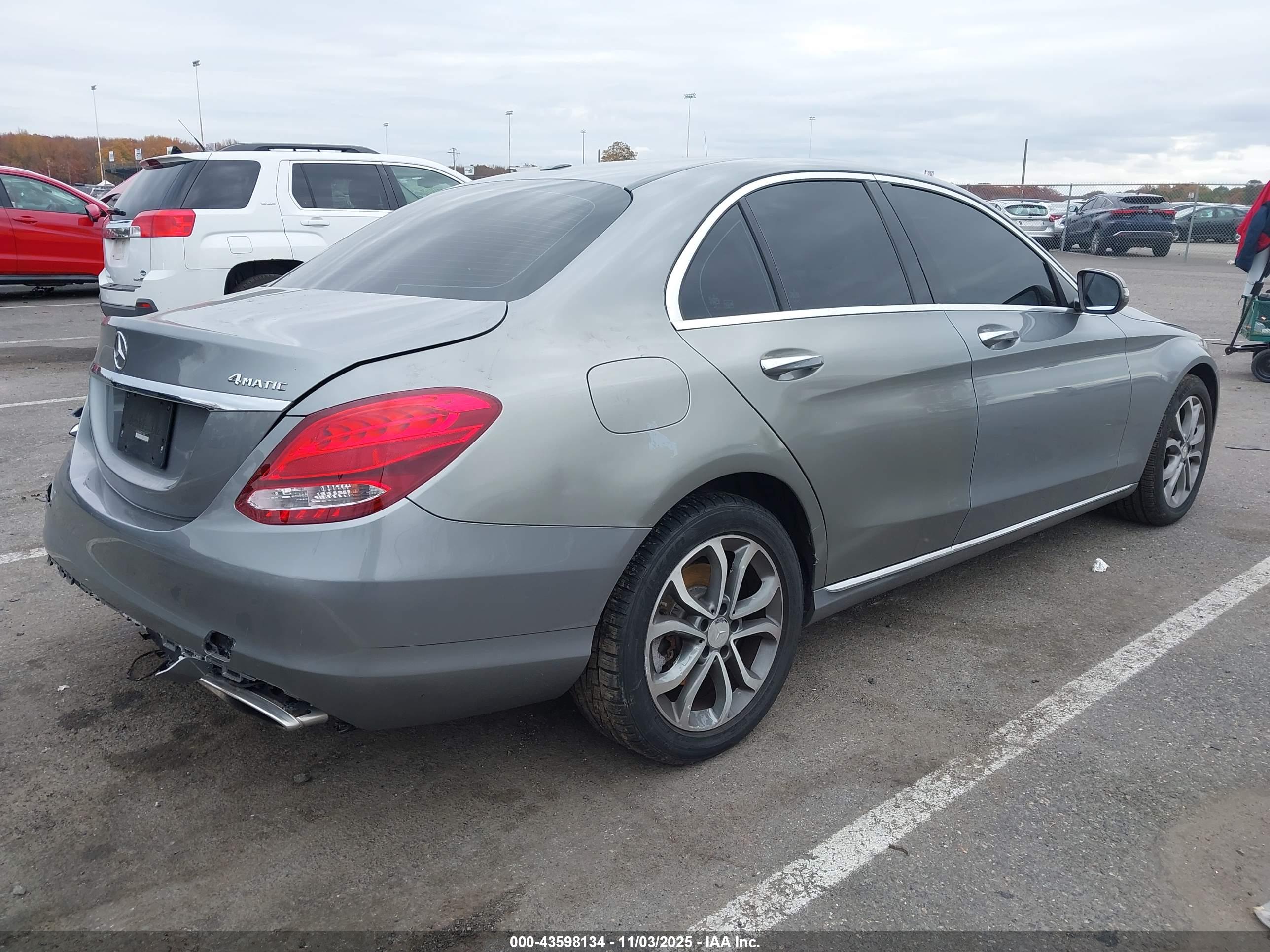 MERCEDES-BENZ C image 4