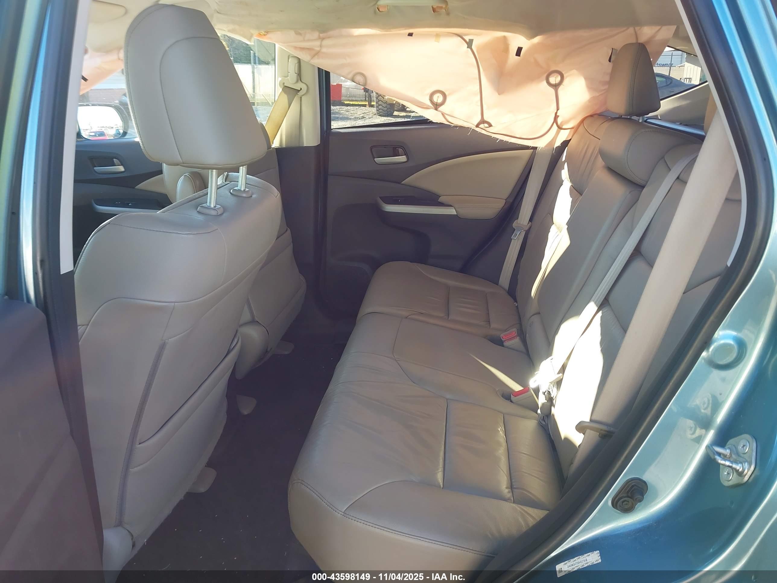 HONDA CR-V image 8