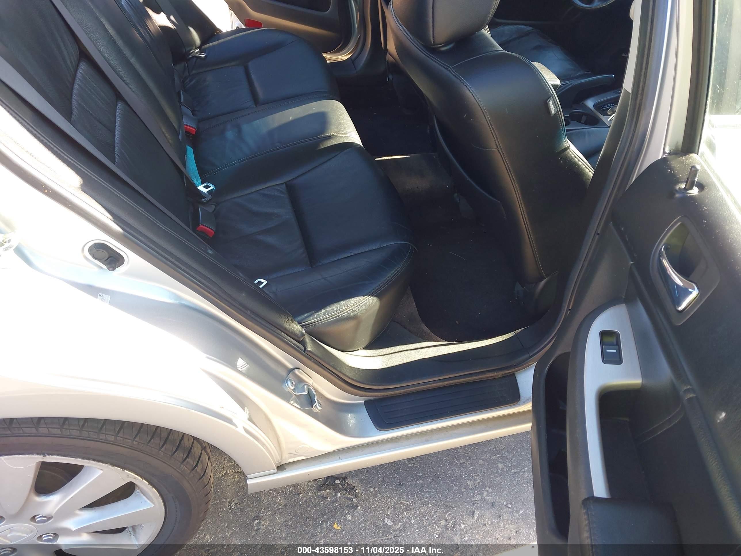 HONDA ACCORD image 8