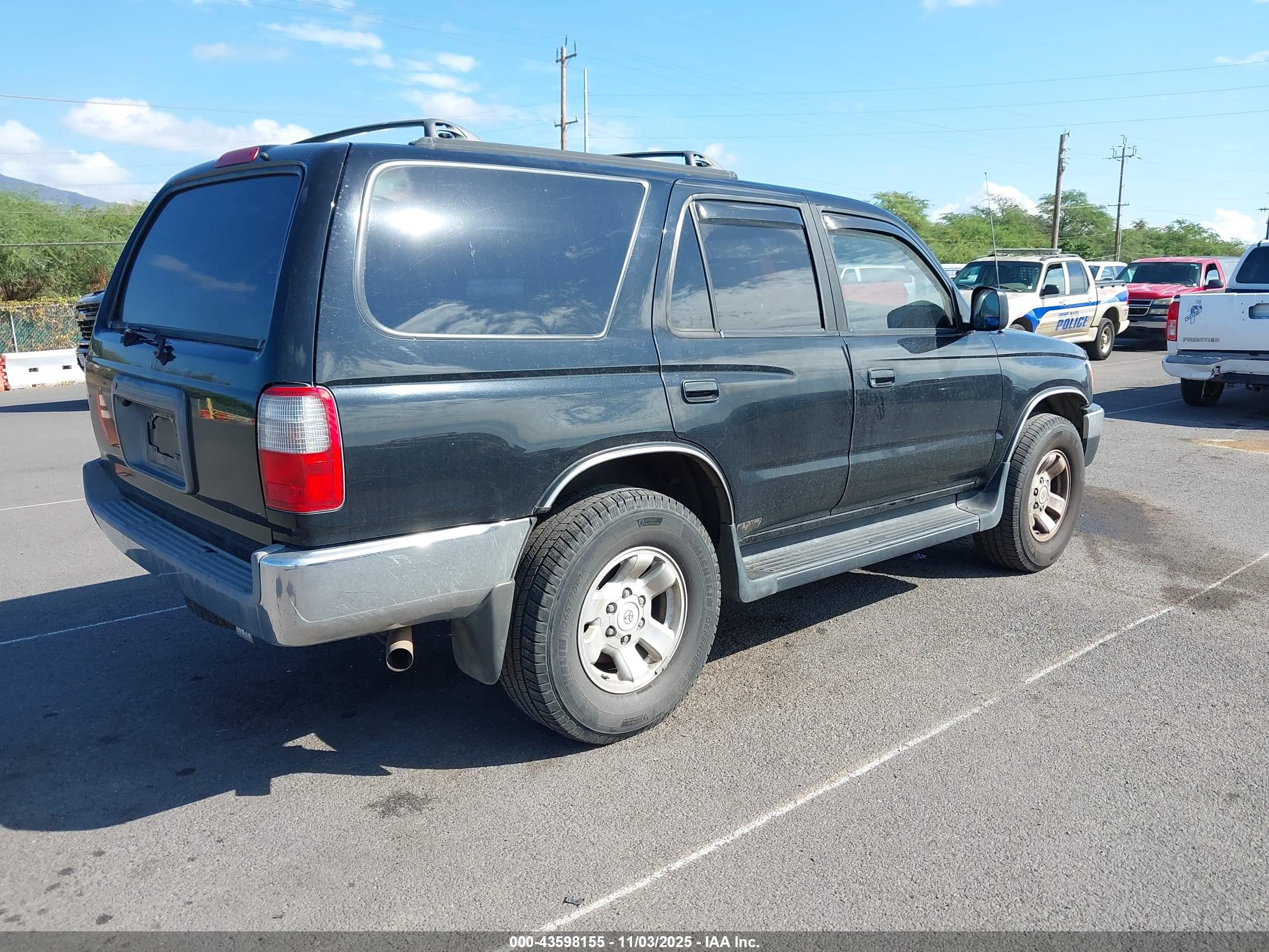 TOYOTA 4RUNNER image 4
