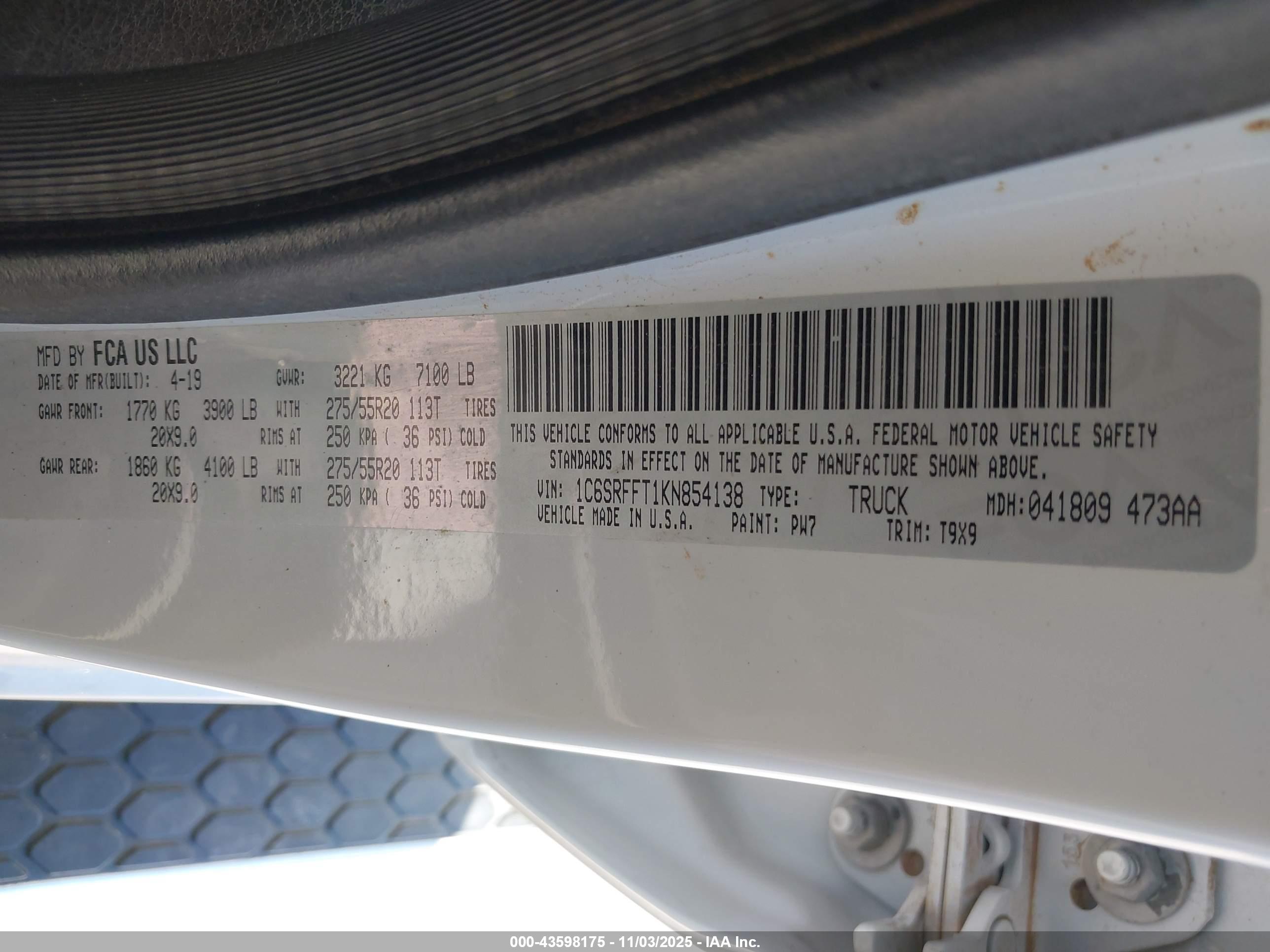 RAM 1500 image 9