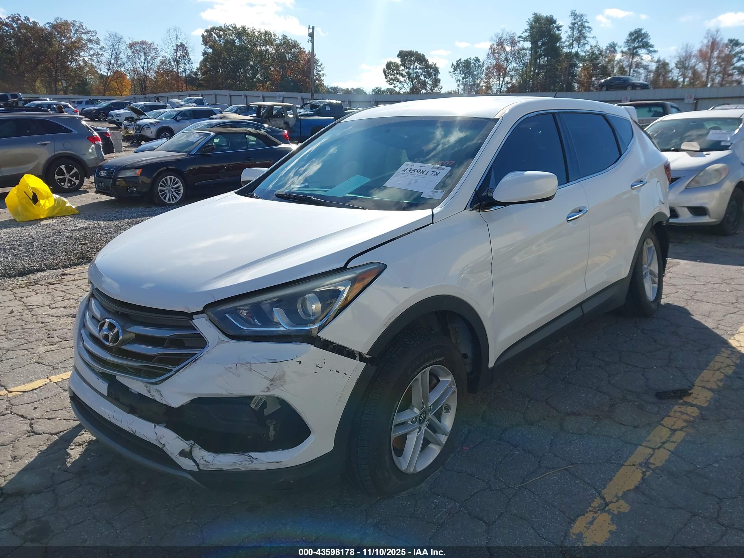 HYUNDAI SANTA image 2