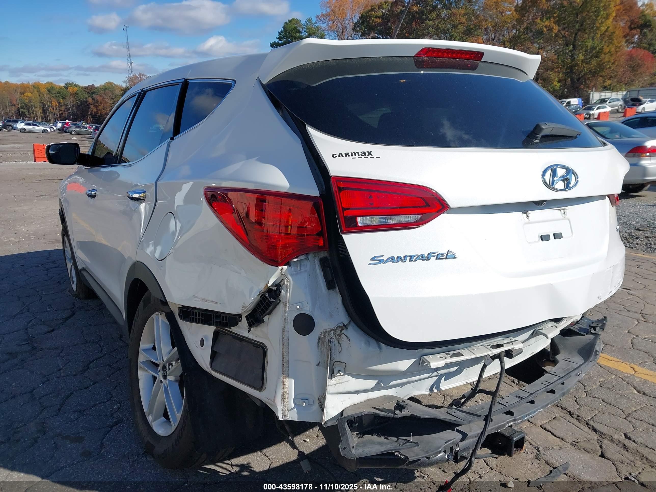 HYUNDAI SANTA image 6