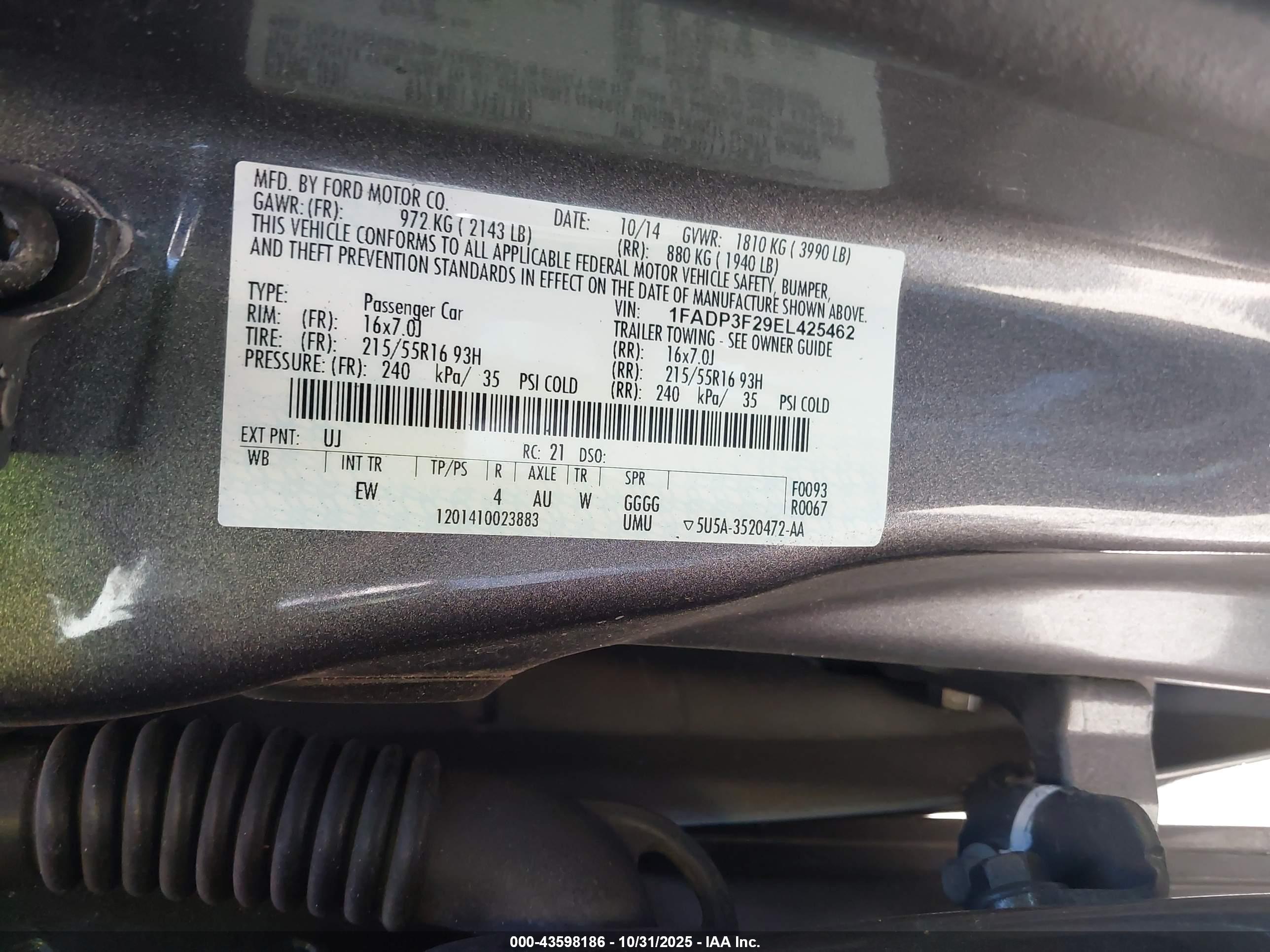 FORD FOCUS image 9