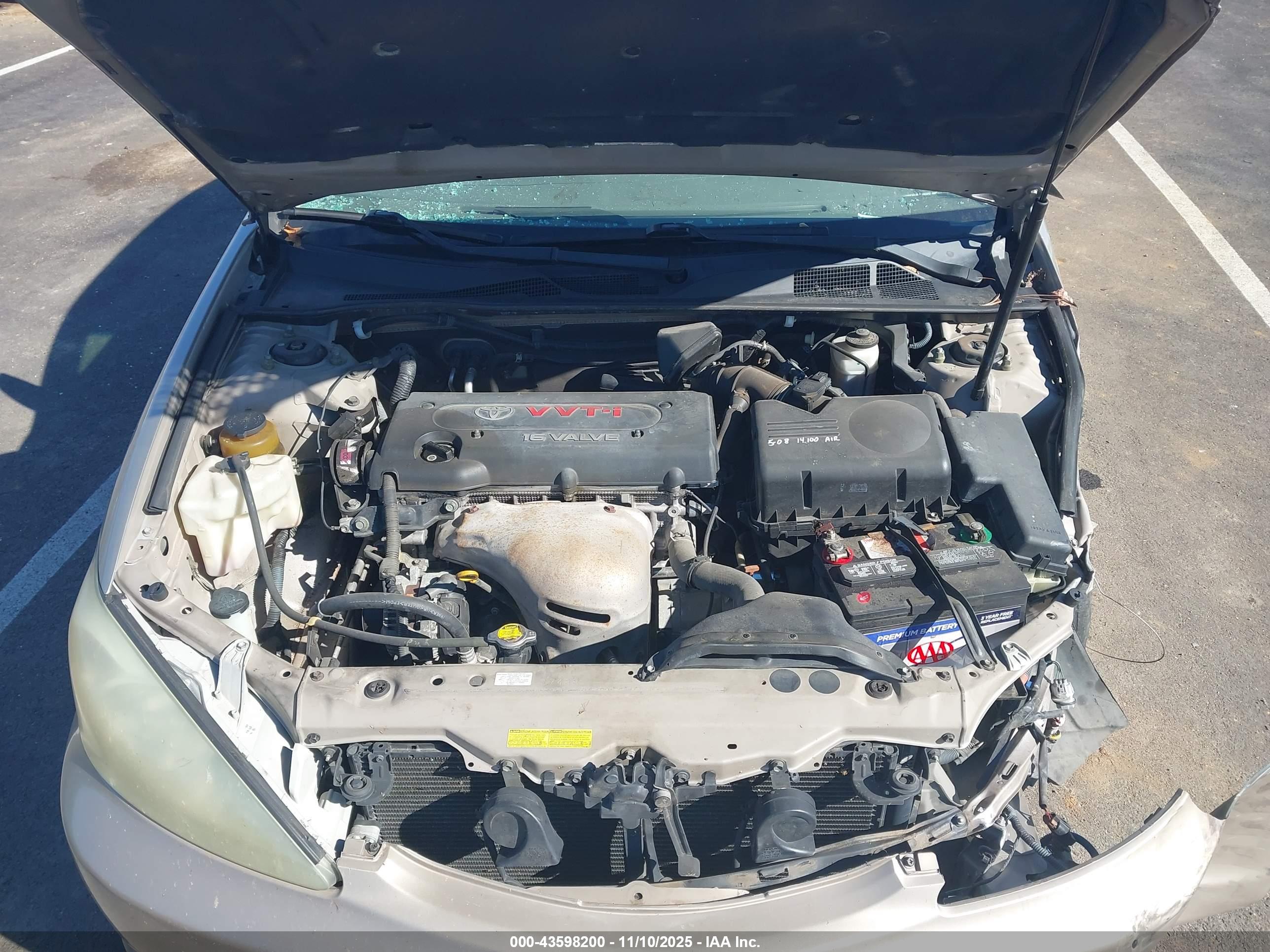 TOYOTA CAMRY image 10