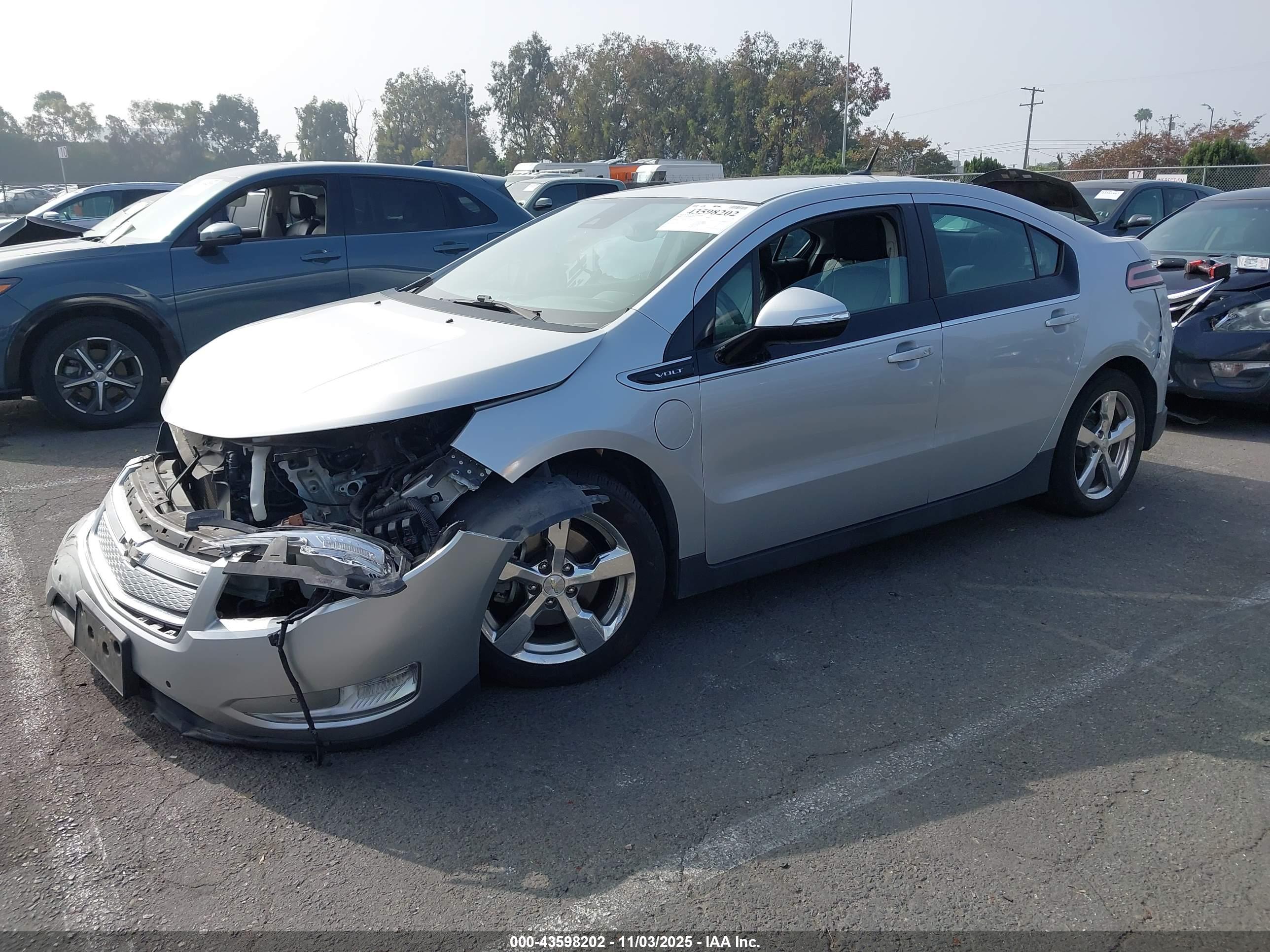 CHEVROLET VOLT image 2