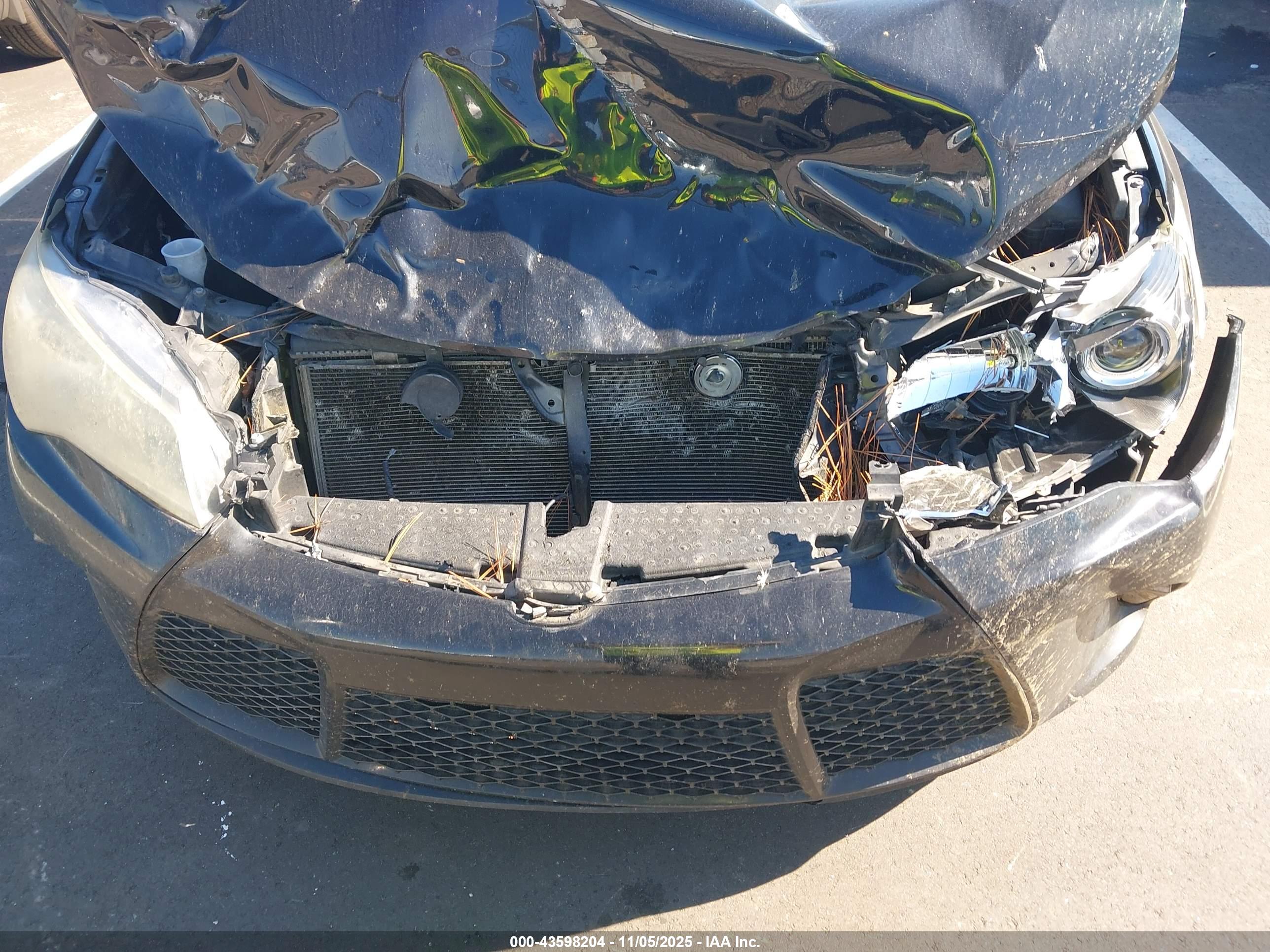 TOYOTA CAMRY image 6