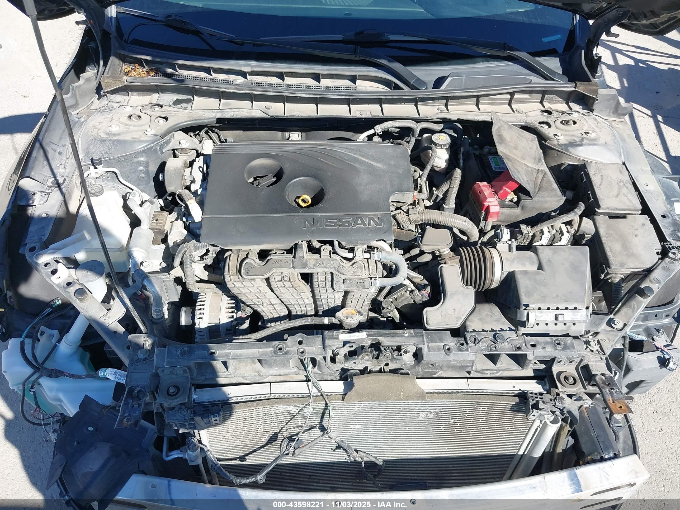 NISSAN ALTIMA image 10